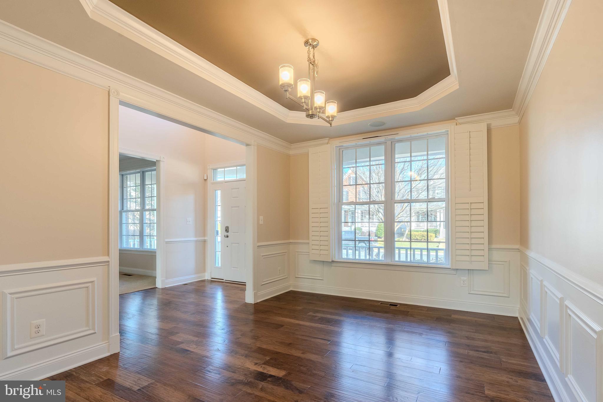 DOMINION VALLEY COUNTRY CLUB - Residential Lease