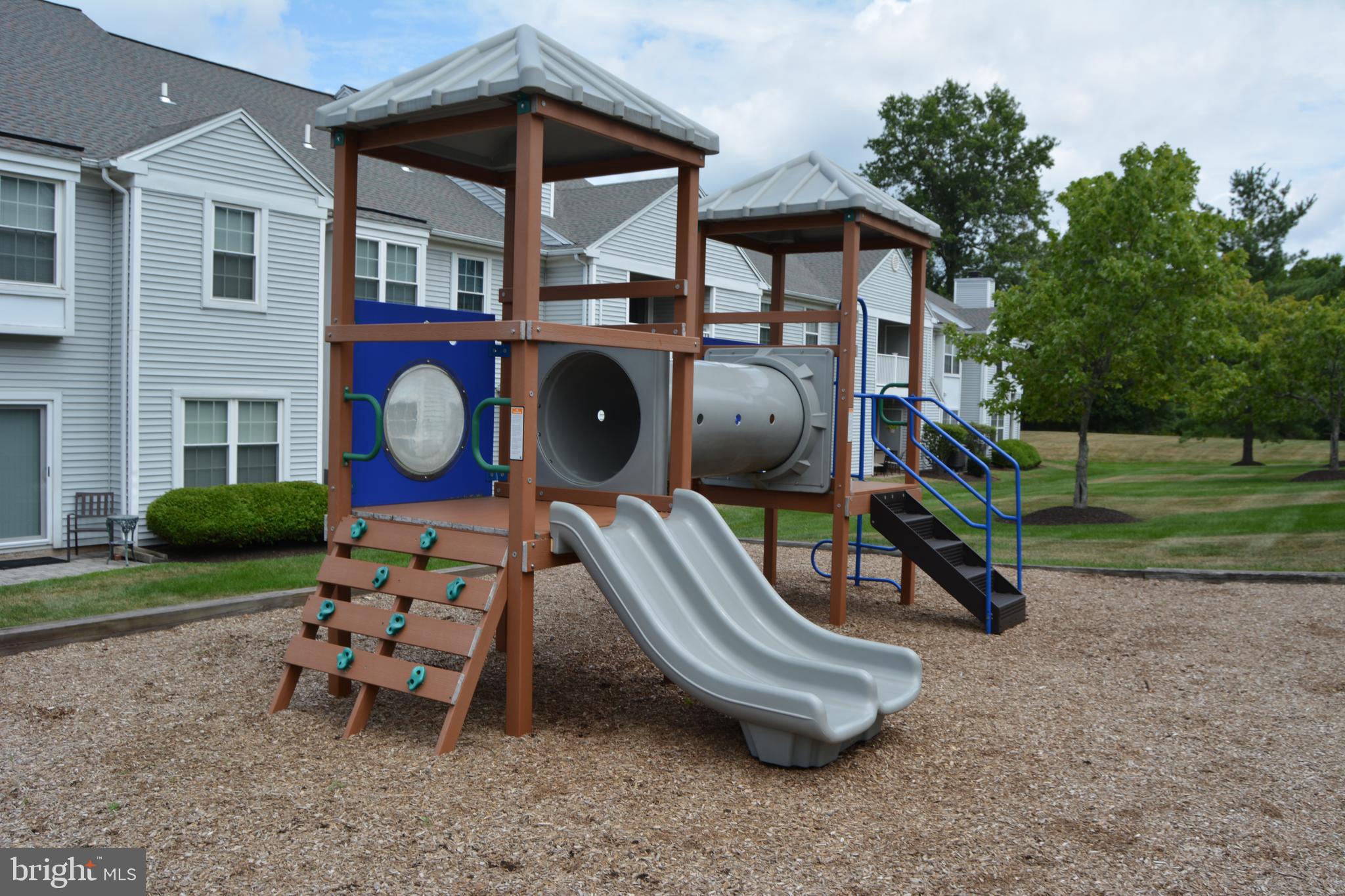 MEWS AT WYCKFORD C - Residential