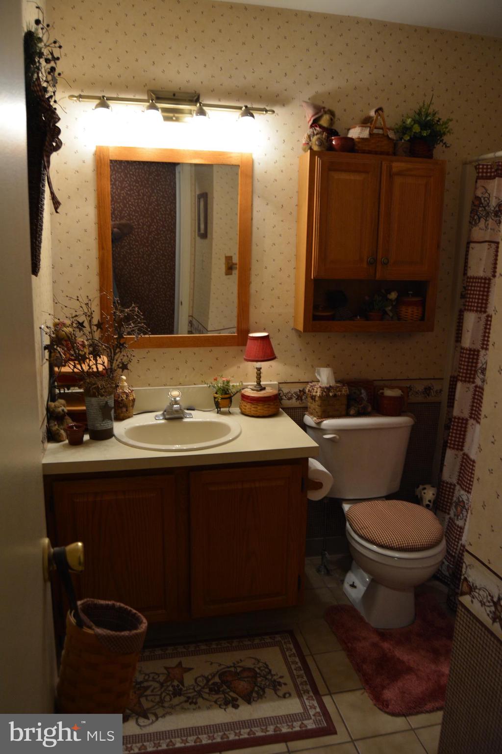 MEWS AT WYCKFORD C - Residential