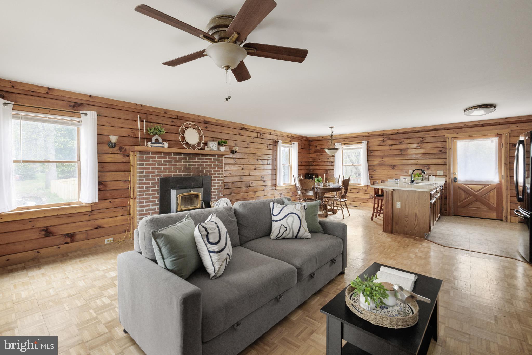 SHANNONDALE - Residential