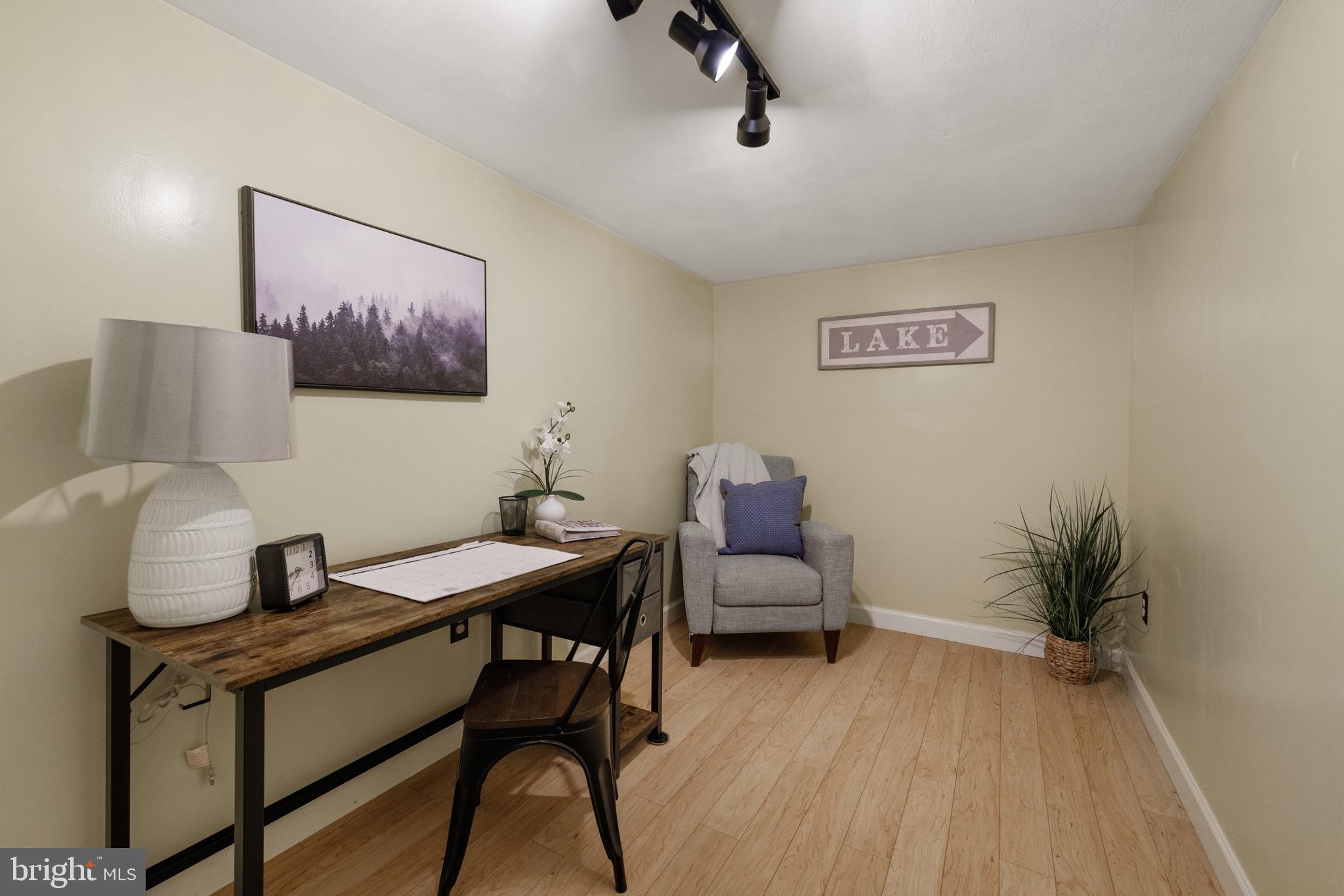 SHANNONDALE - Residential