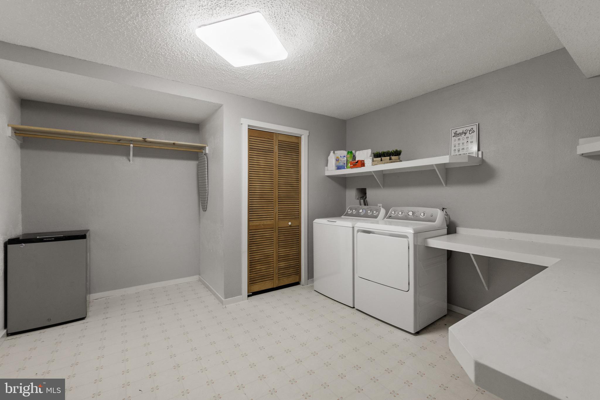 SHANNONDALE - Residential