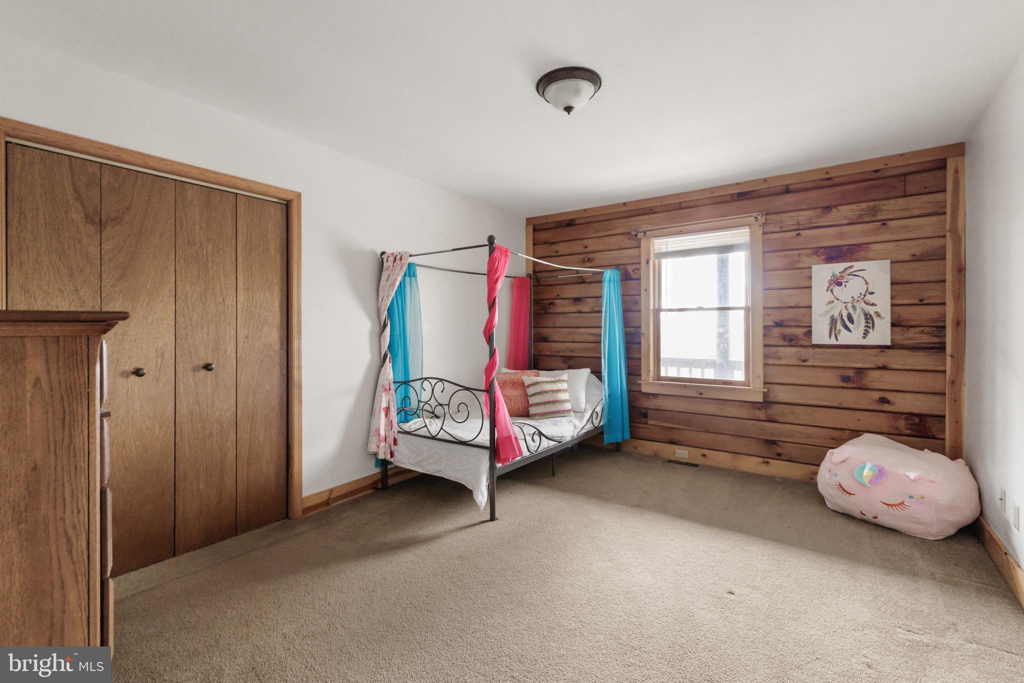 SHANNONDALE - Residential