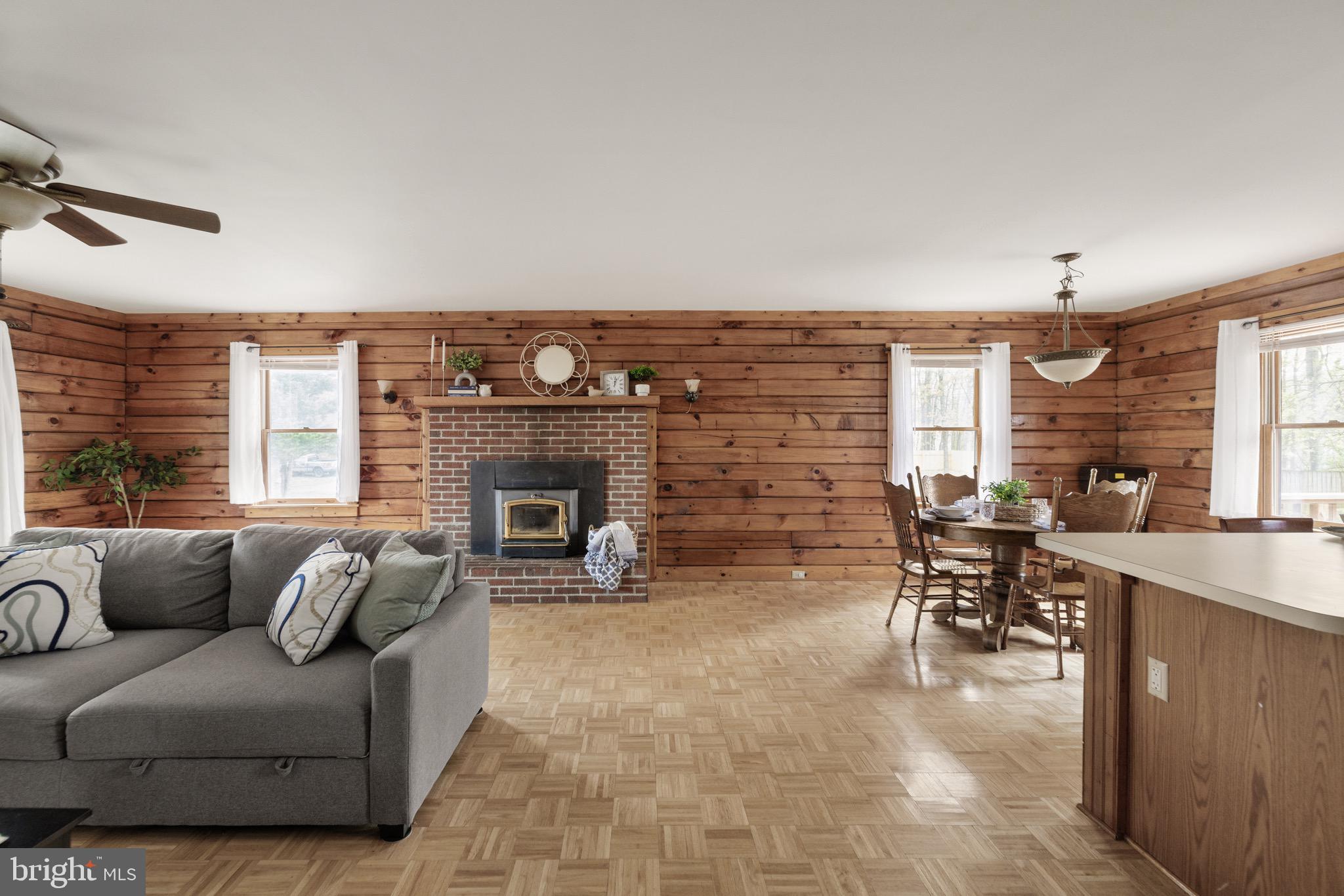 SHANNONDALE - Residential