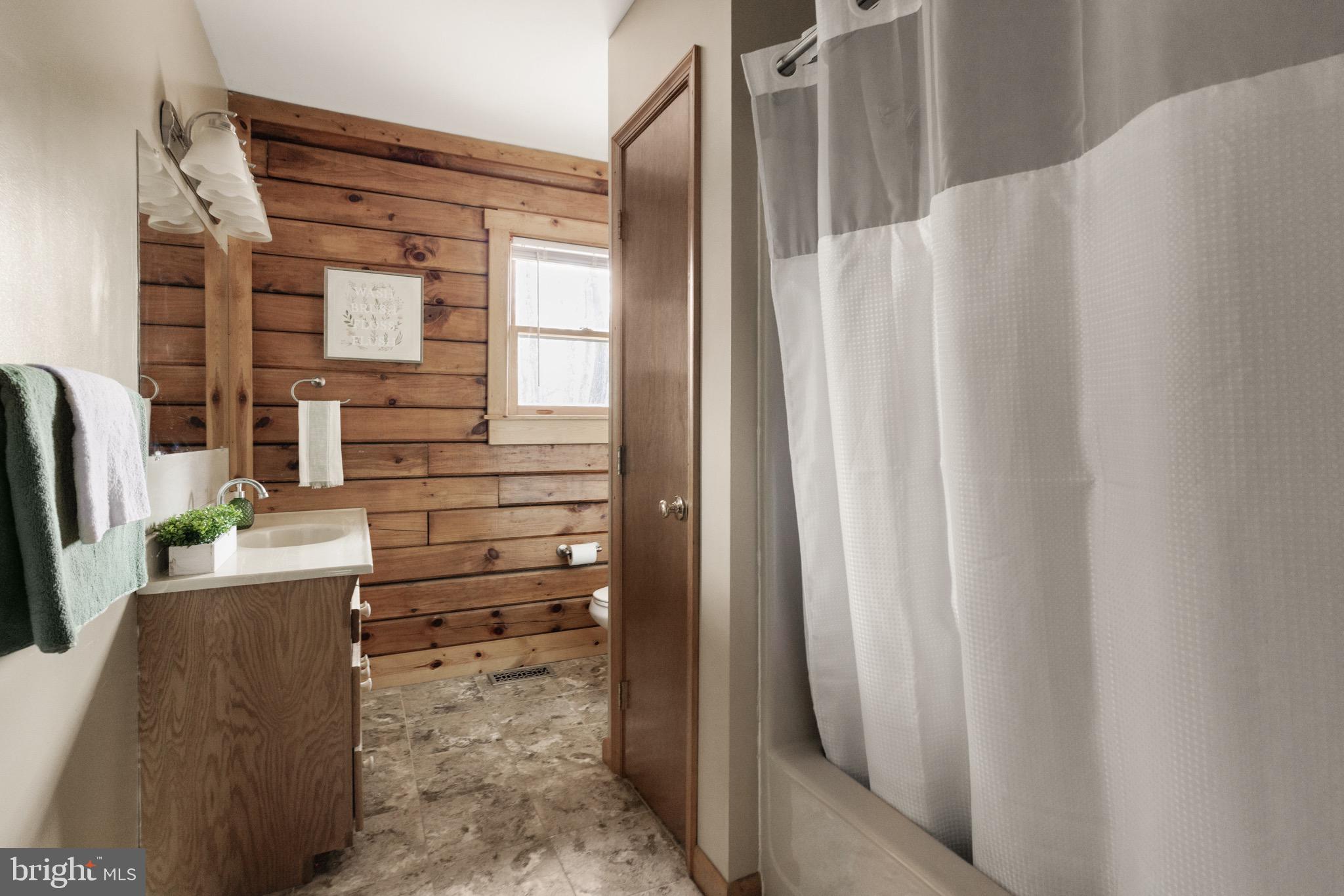 SHANNONDALE - Residential