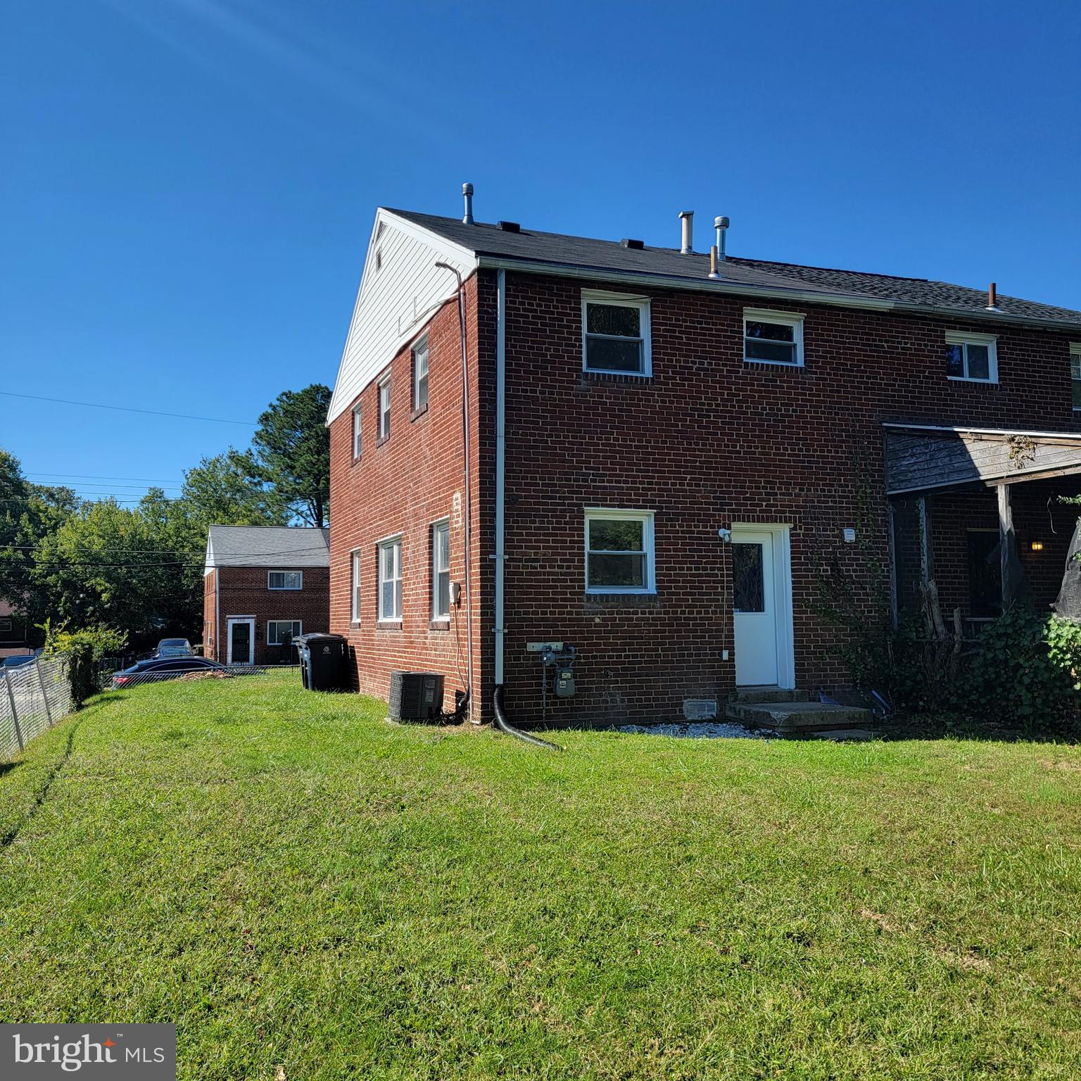 DUPONT HEIGHTS - Residential Lease