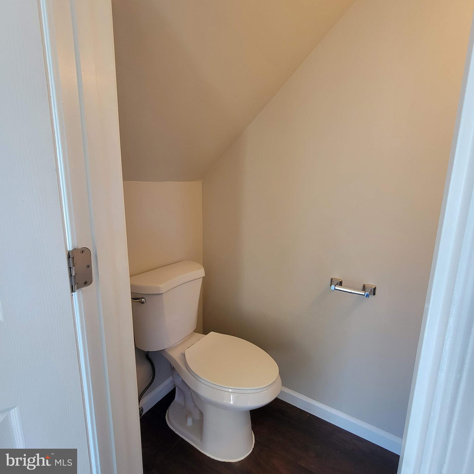 DUPONT HEIGHTS - Residential Lease