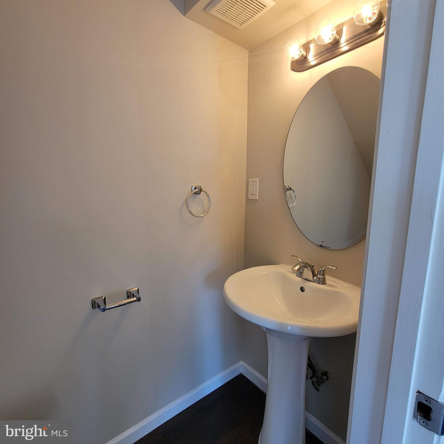 DUPONT HEIGHTS - Residential Lease