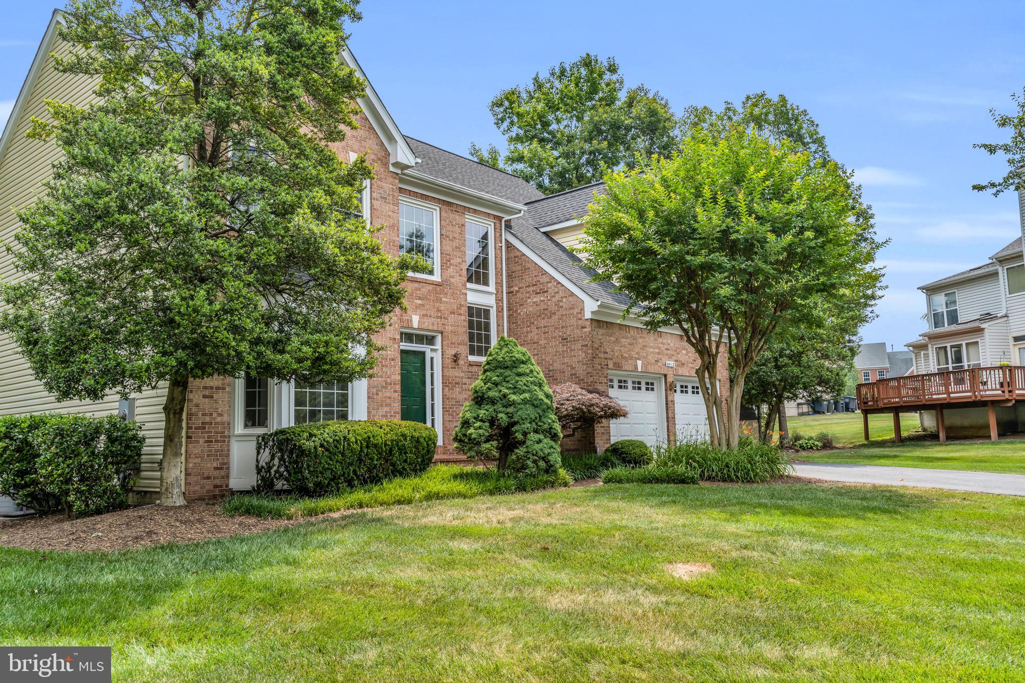 CENTRE RIDGE - Residential