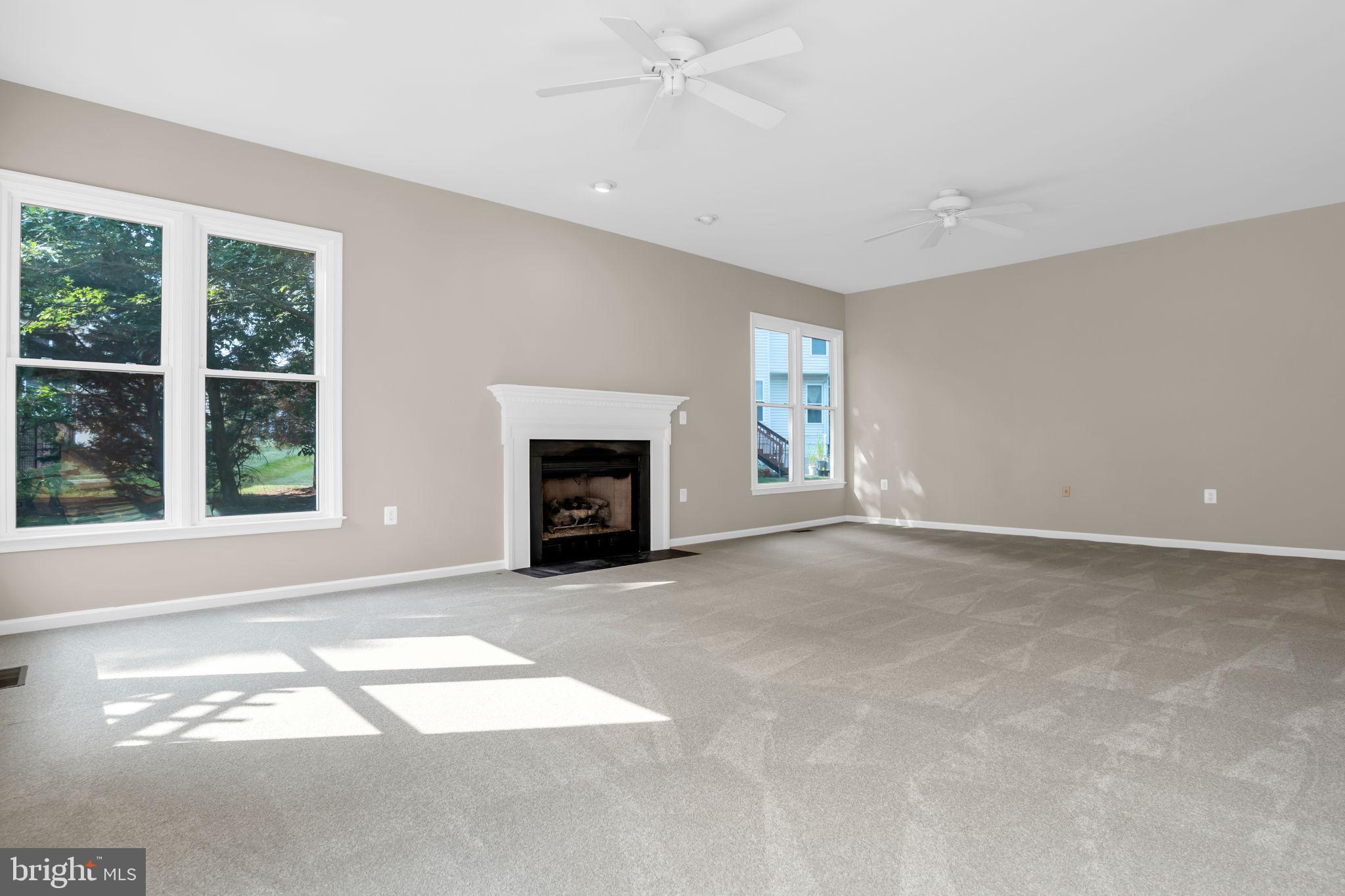 CENTRE RIDGE - Residential