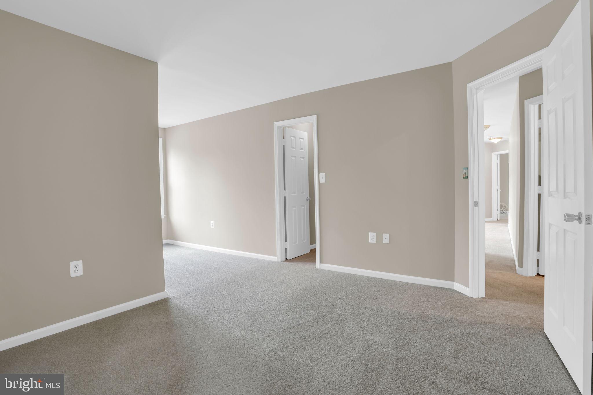 CENTRE RIDGE - Residential