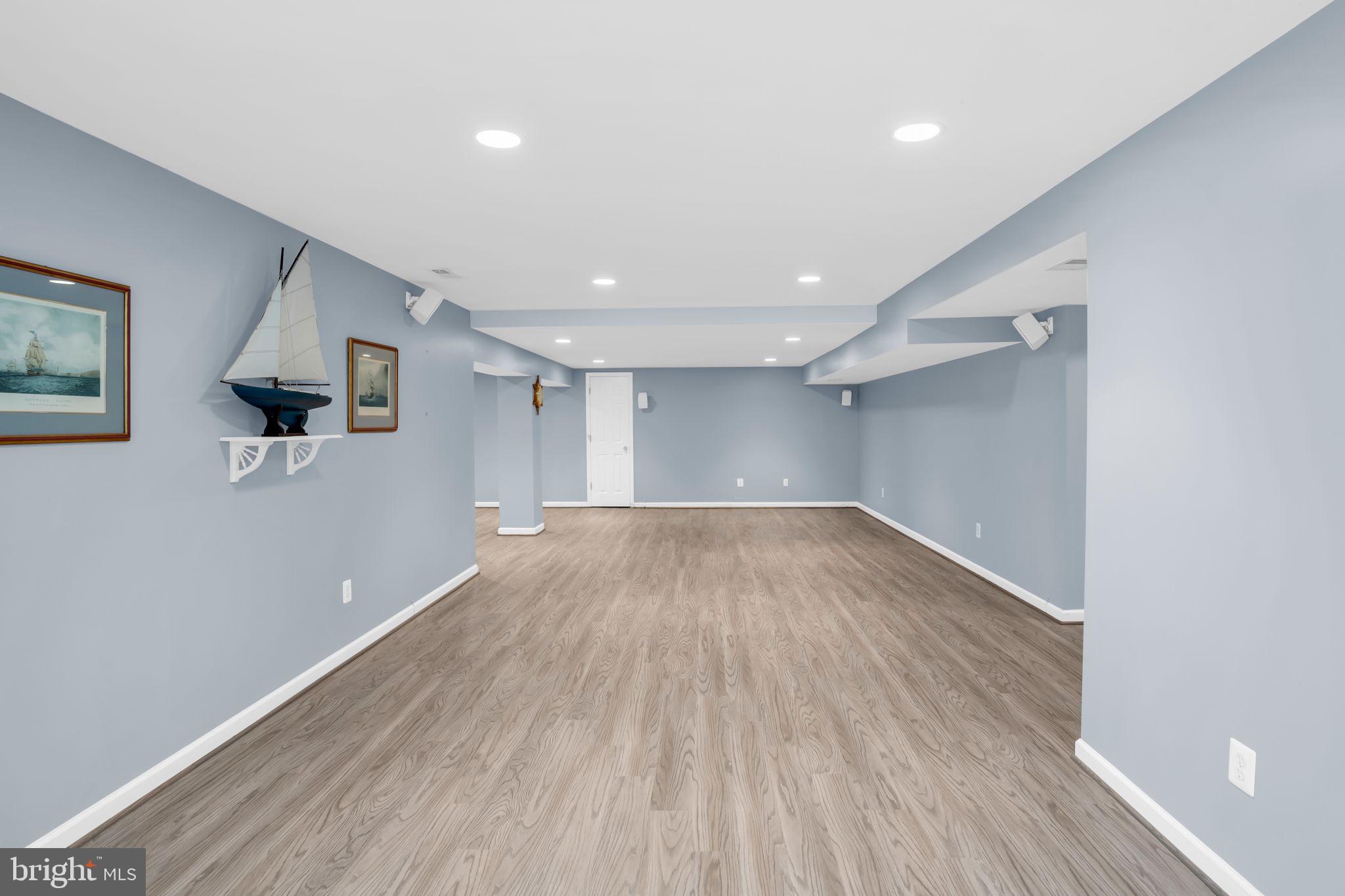 CENTRE RIDGE - Residential