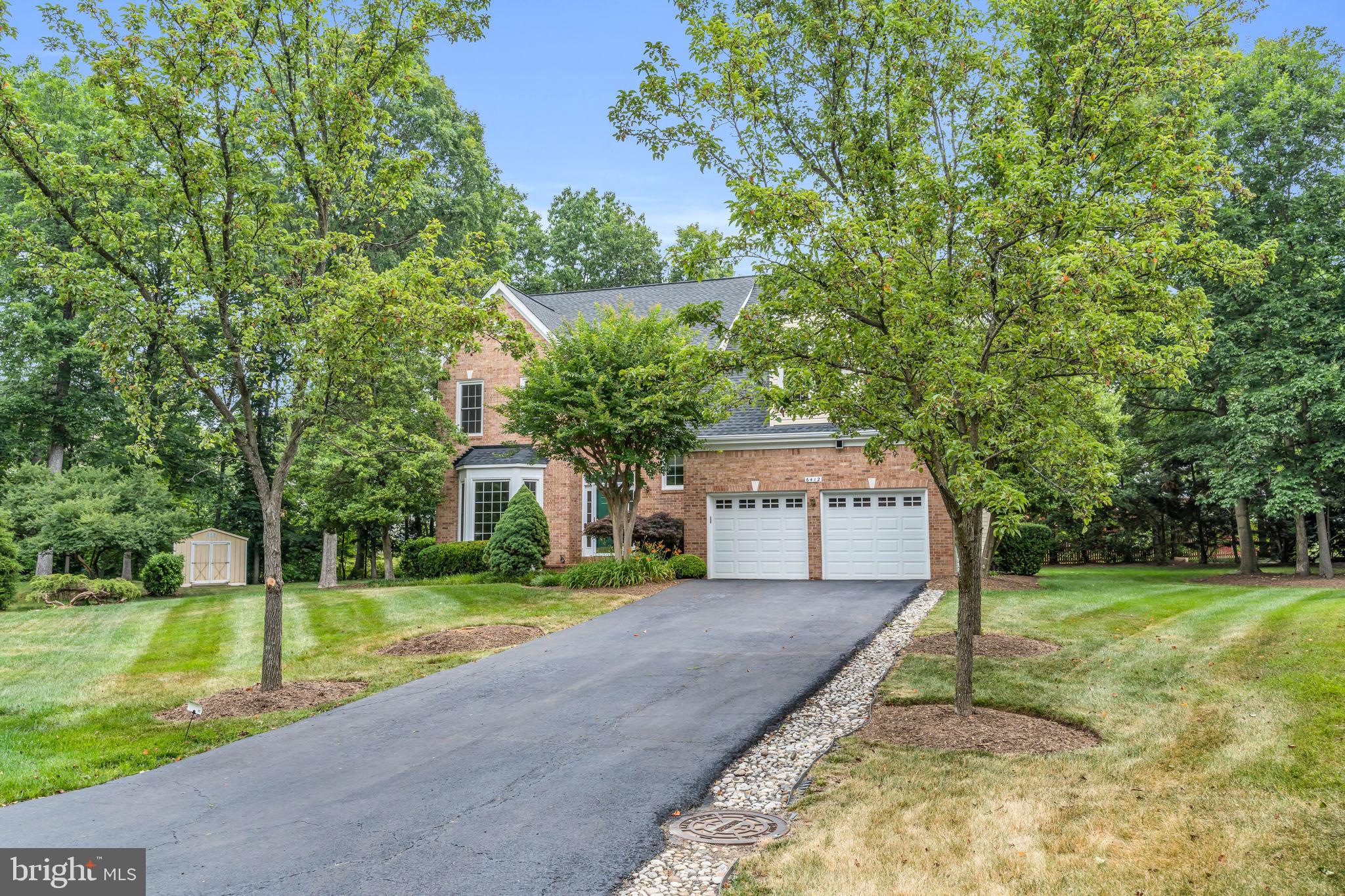 CENTRE RIDGE - Residential