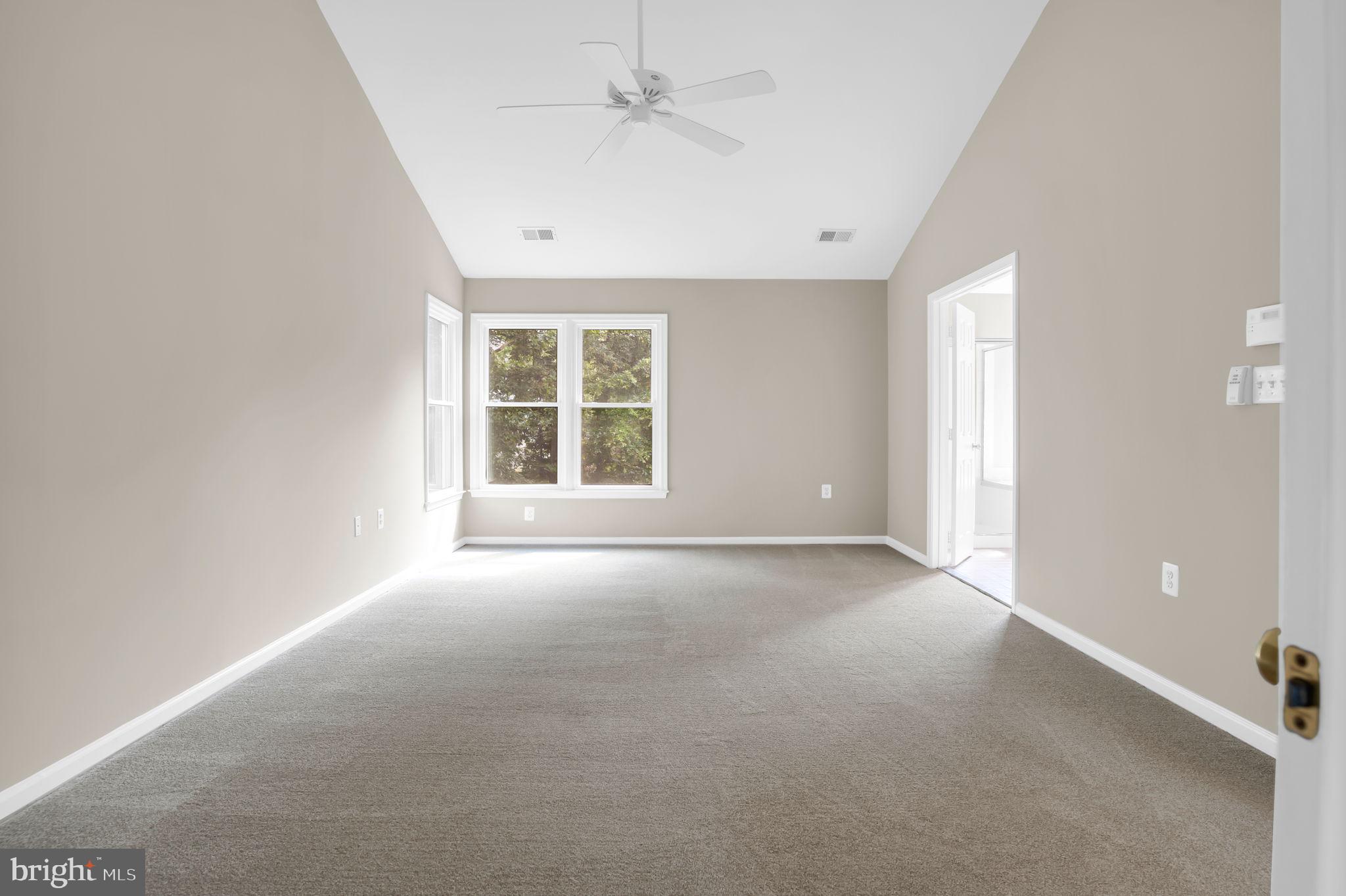 CENTRE RIDGE - Residential