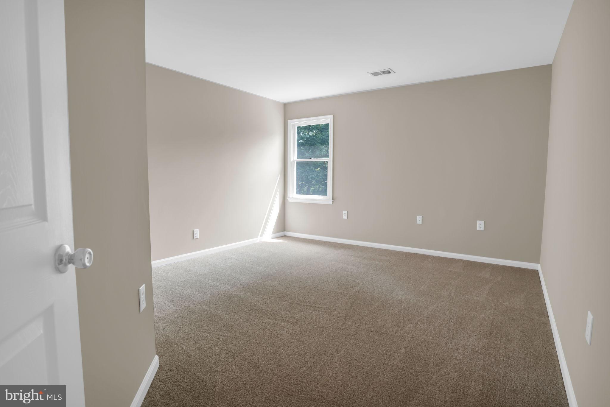 CENTRE RIDGE - Residential