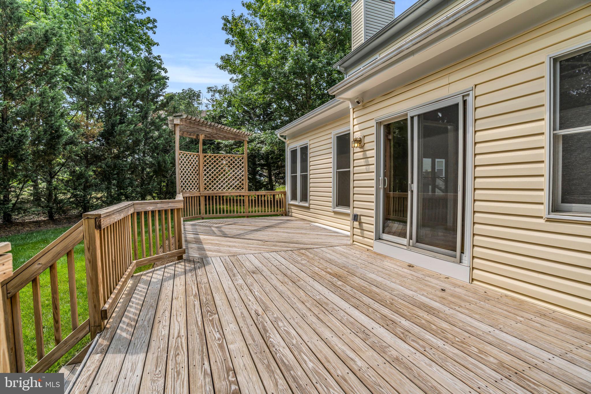 CENTRE RIDGE - Residential