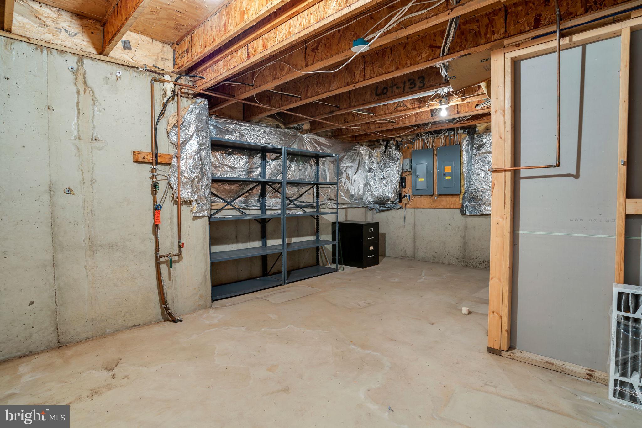 CENTRE RIDGE - Residential