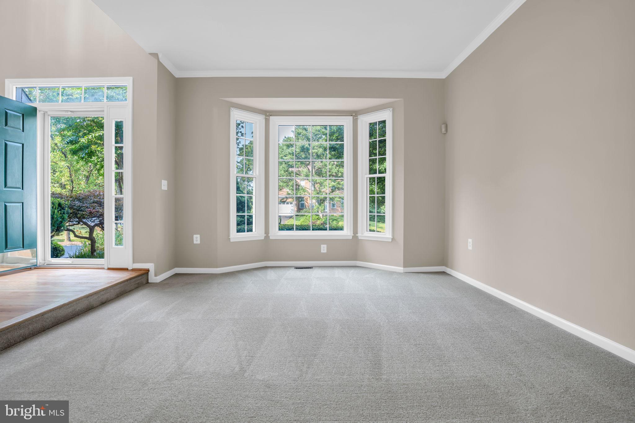 CENTRE RIDGE - Residential