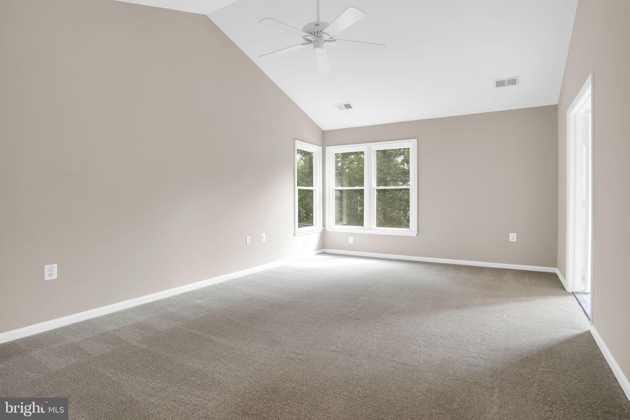 CENTRE RIDGE - Residential