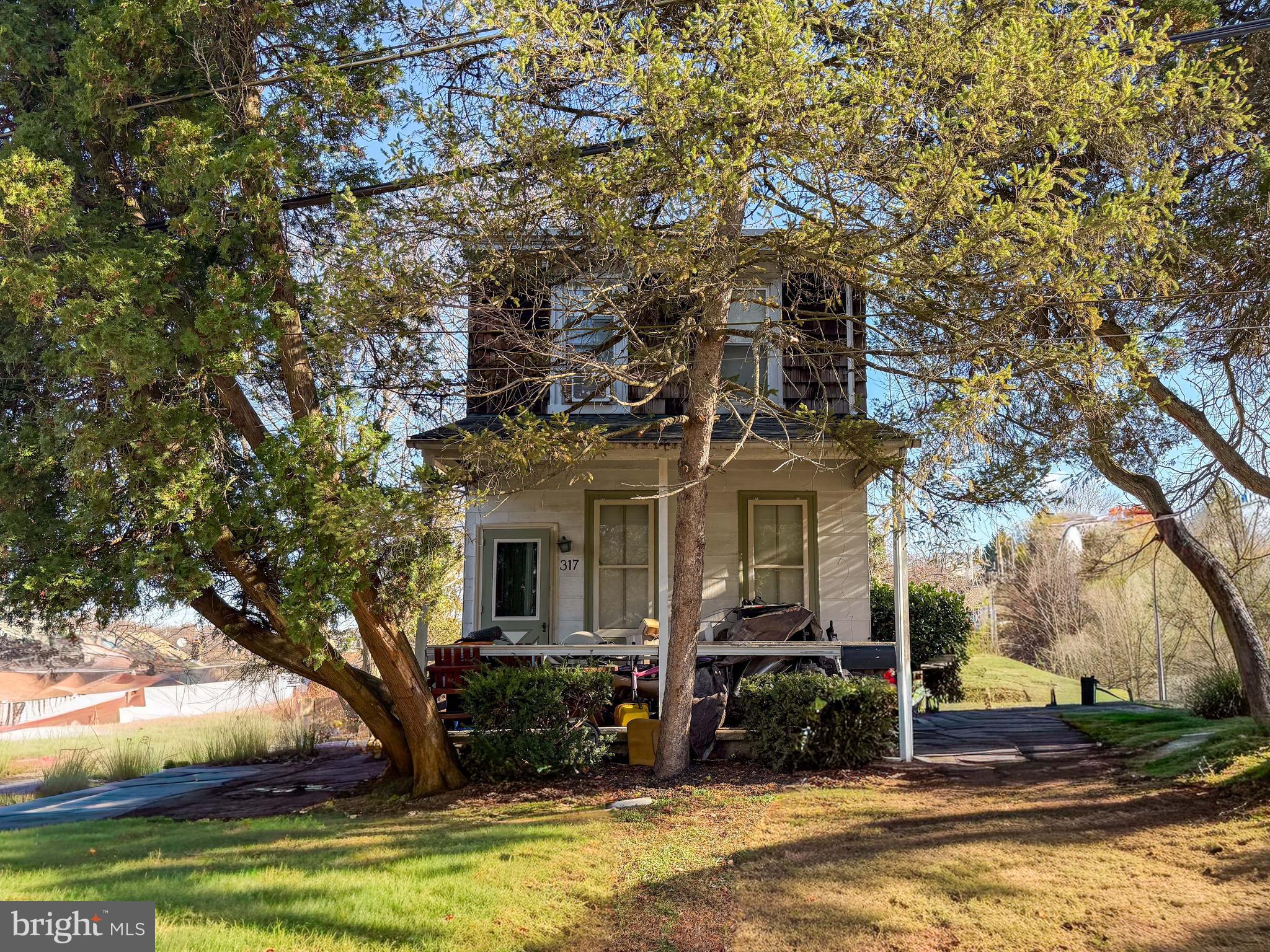317 MARYWATERSFORD ROAD