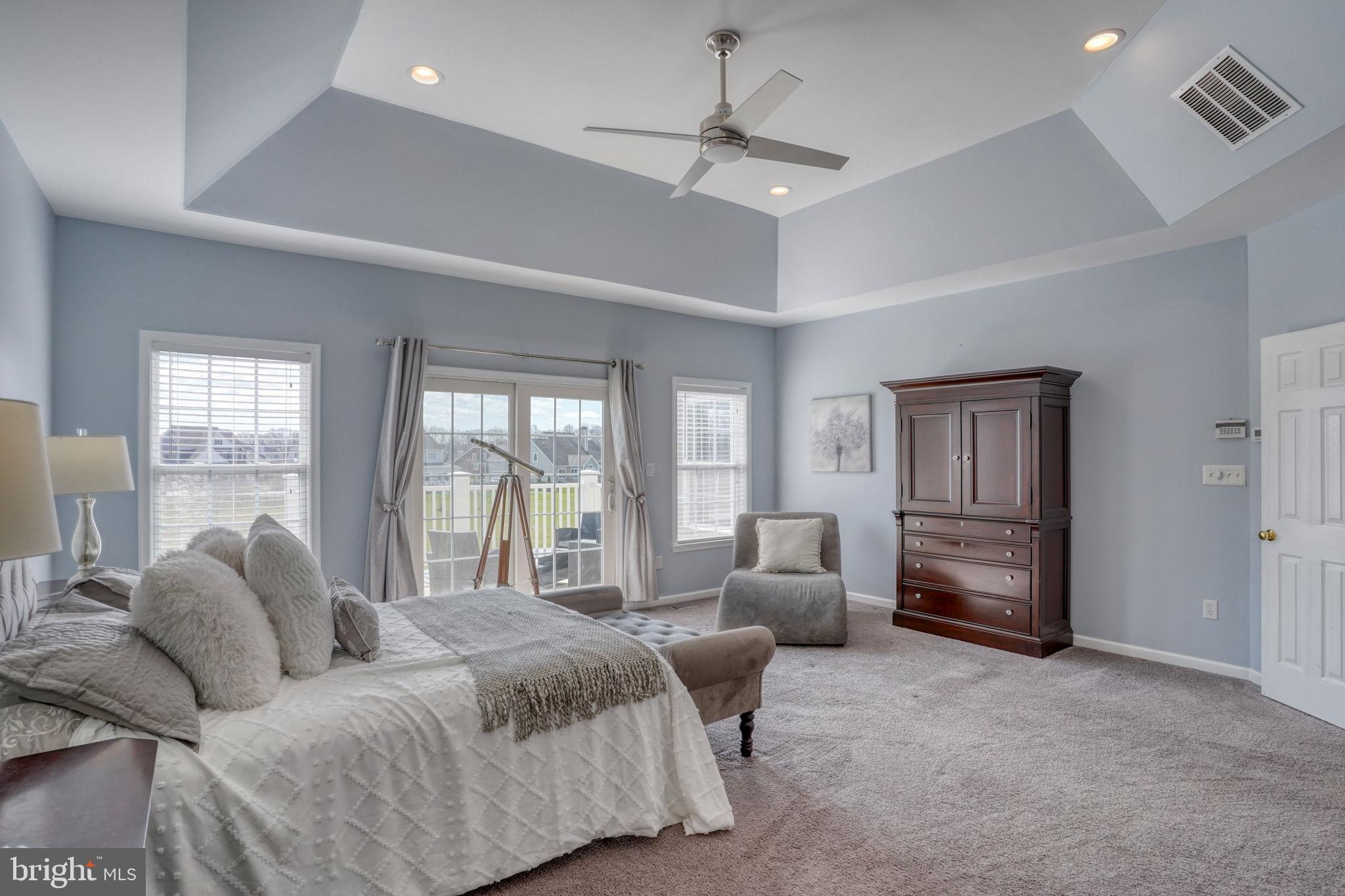 PARKSIDE - Residential