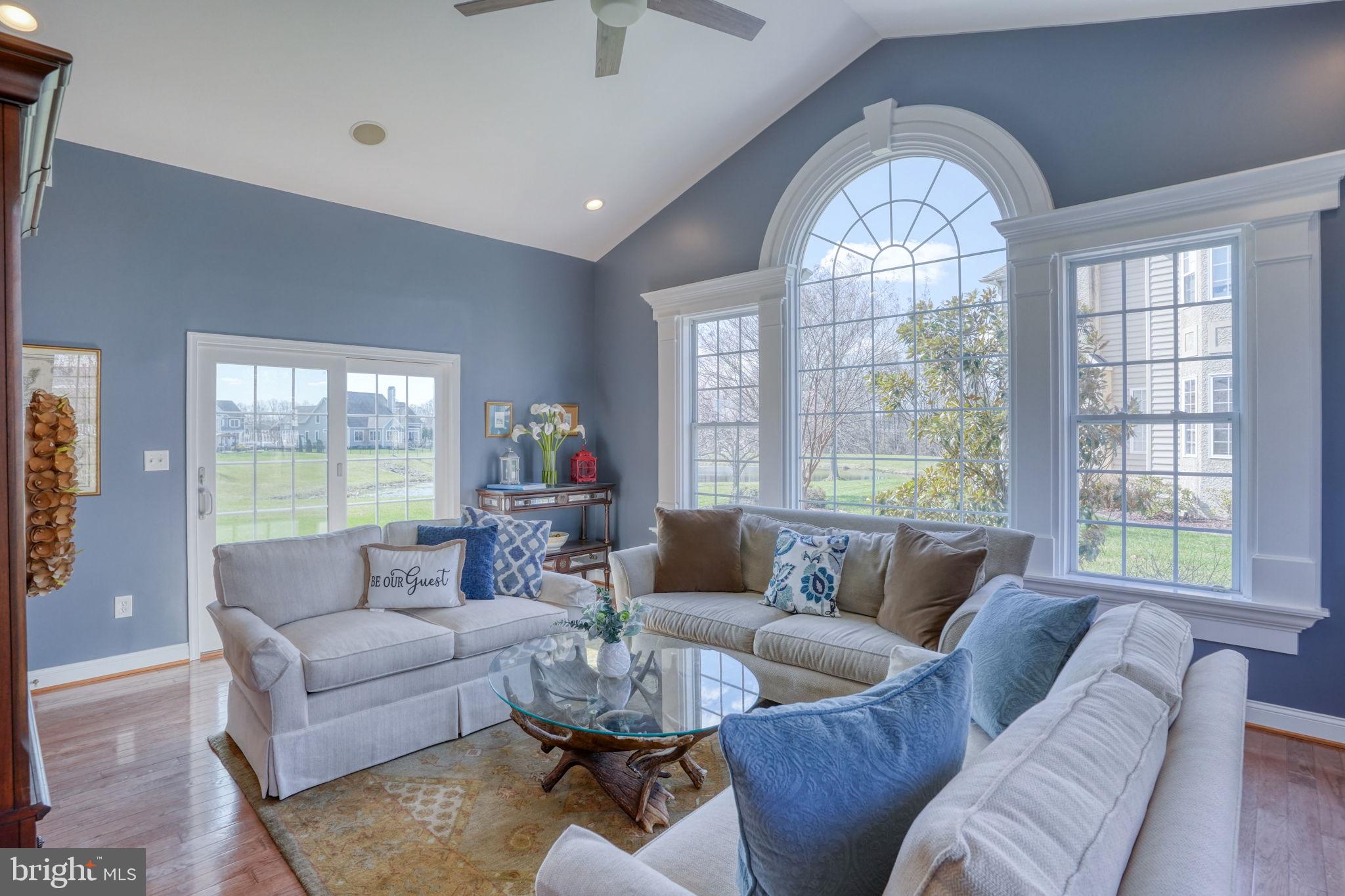 PARKSIDE - Residential