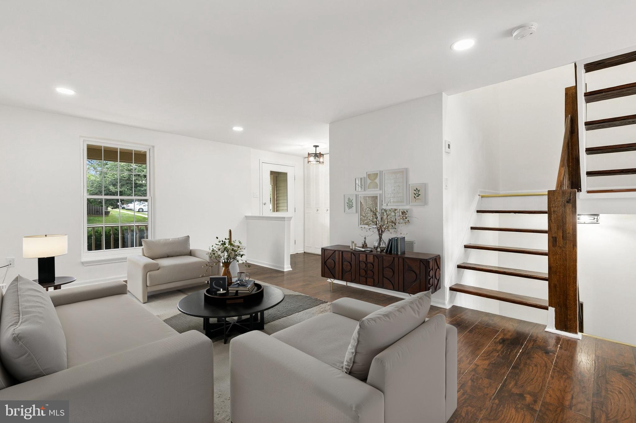 513 CORAL REEF DRIVE