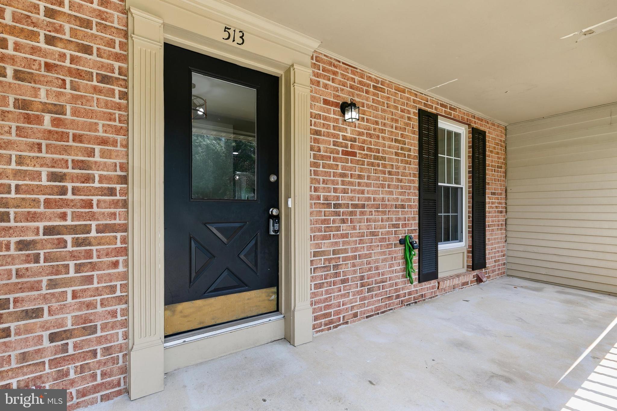 513 CORAL REEF DRIVE