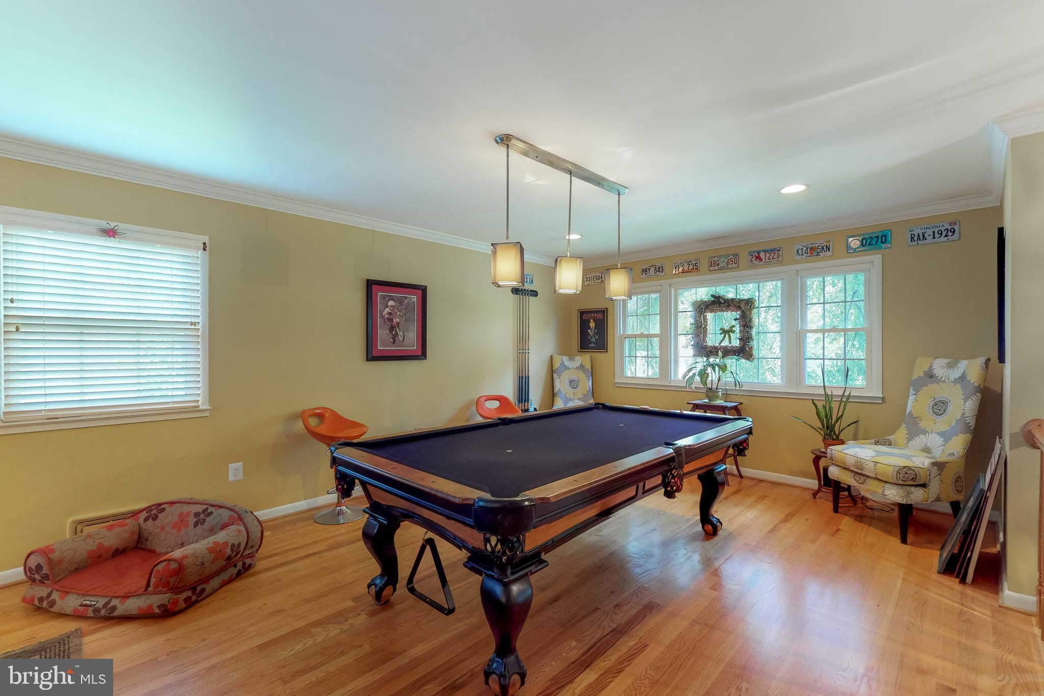 RIVERSIDE ESTATES - Residential