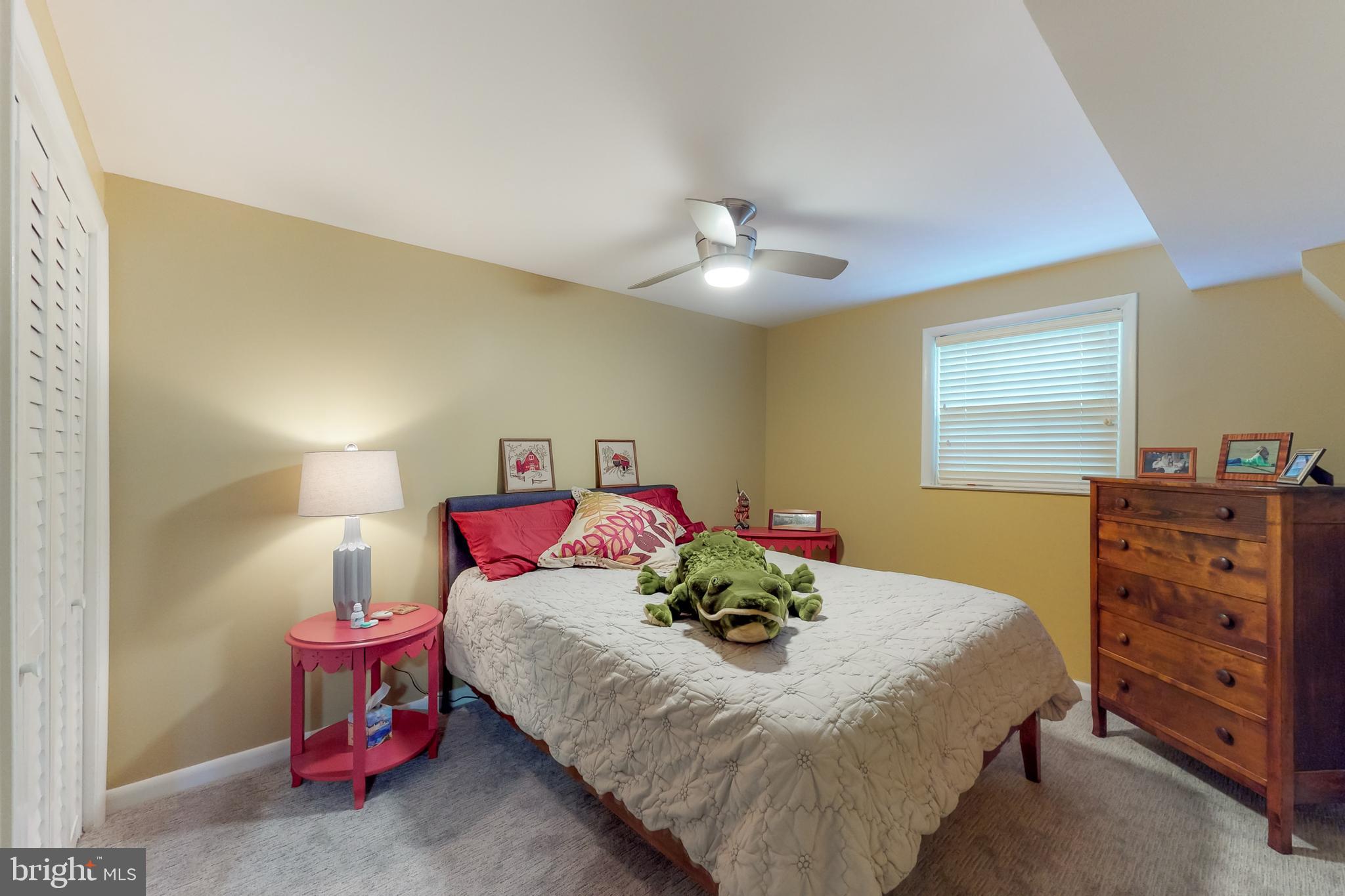 RIVERSIDE ESTATES - Residential