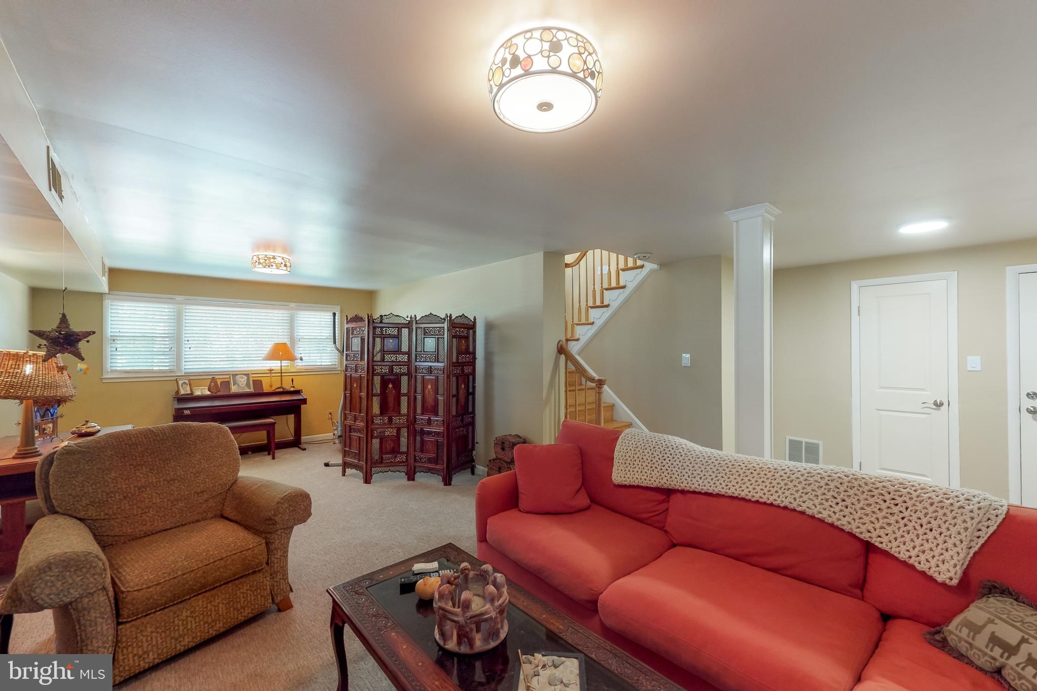 RIVERSIDE ESTATES - Residential