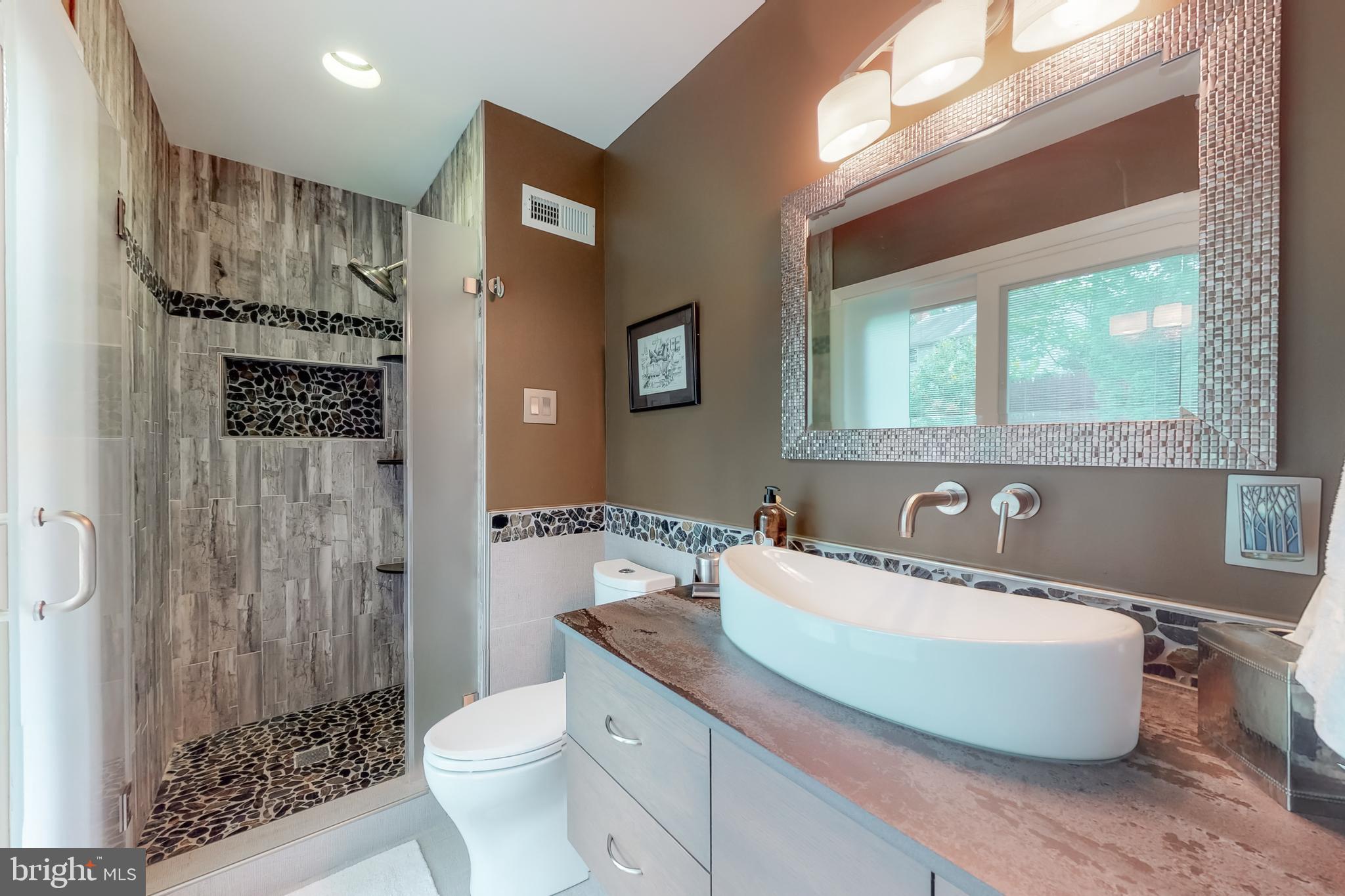 RIVERSIDE ESTATES - Residential