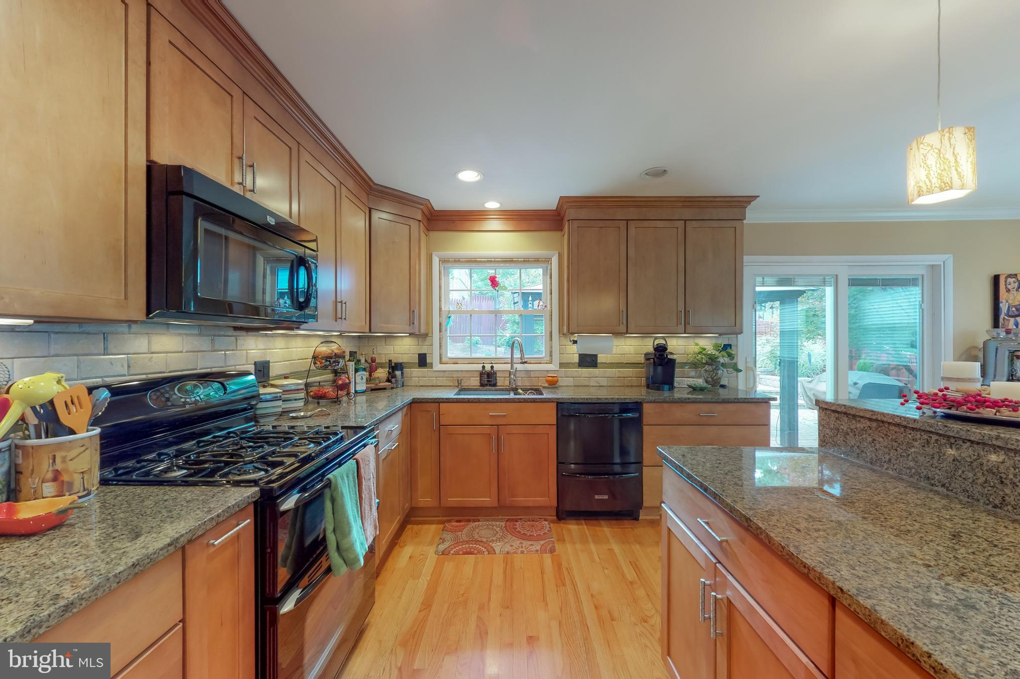 RIVERSIDE ESTATES - Residential