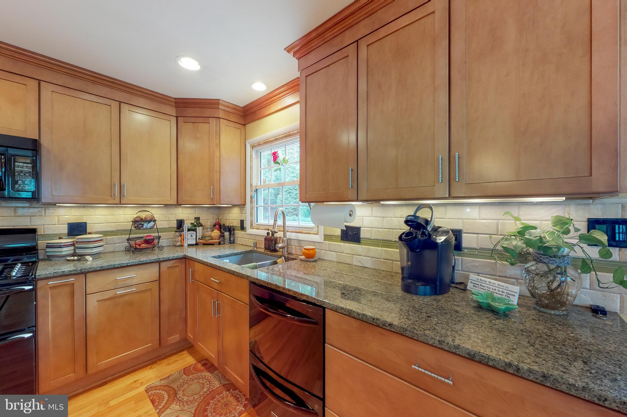 RIVERSIDE ESTATES - Residential