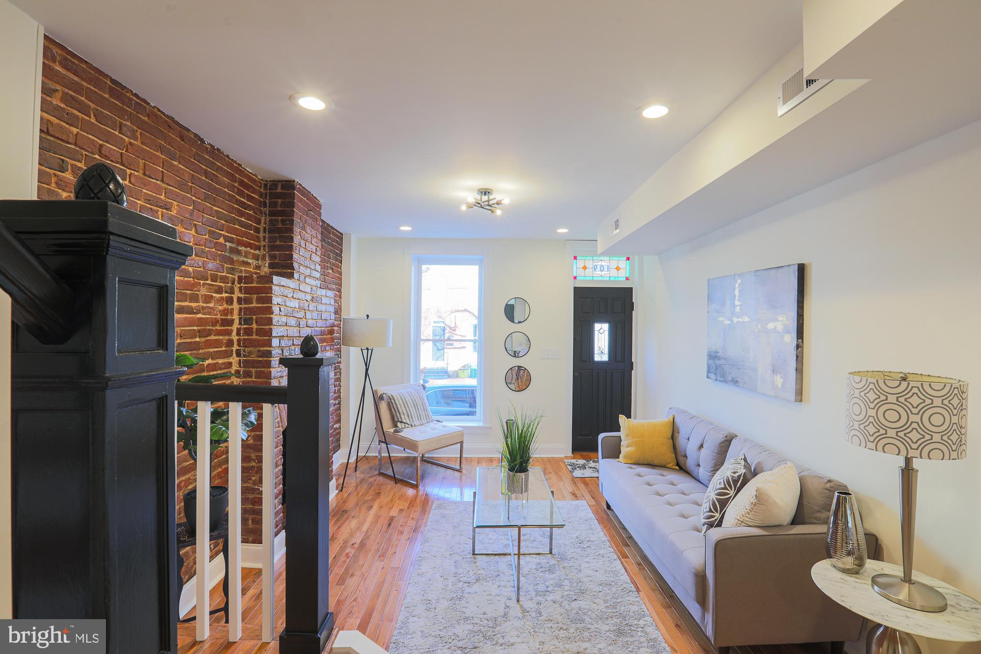 RIVERSIDE - Residential