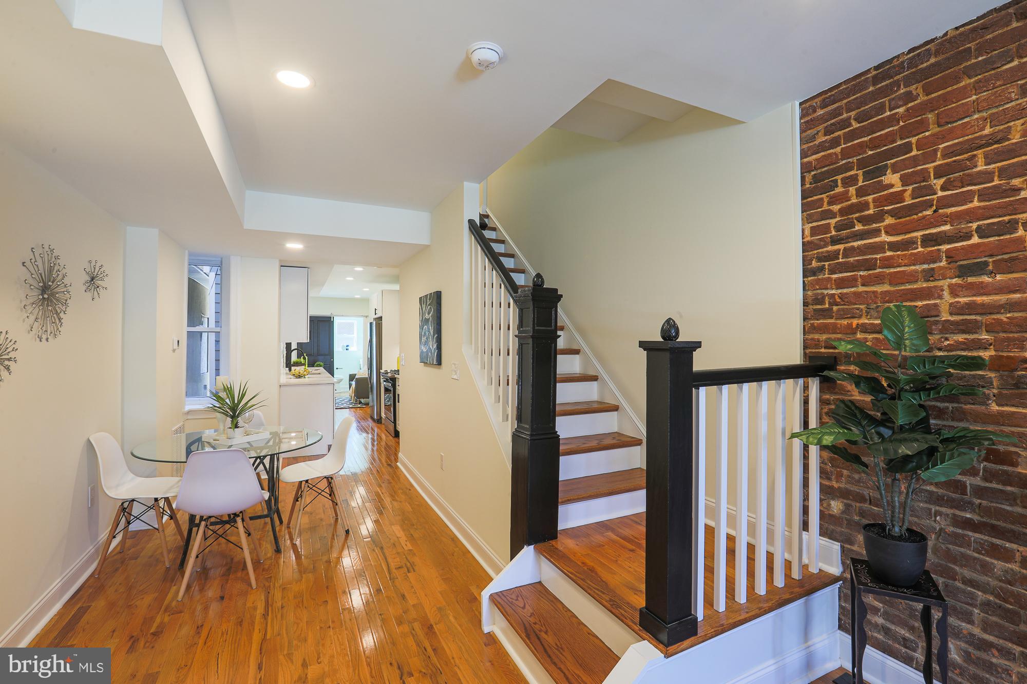 RIVERSIDE - Residential