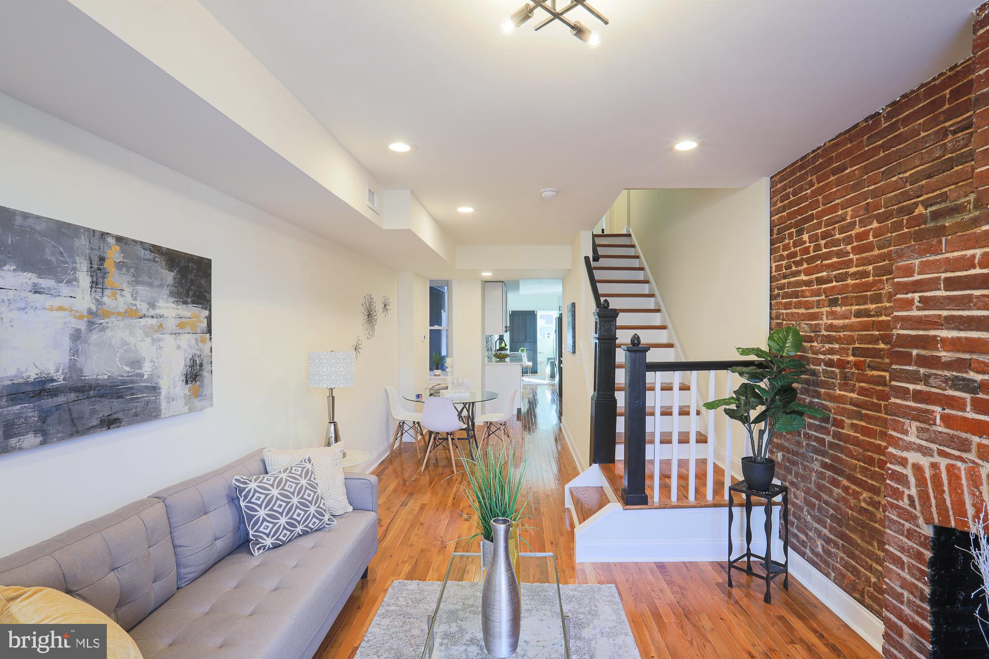 RIVERSIDE - Residential