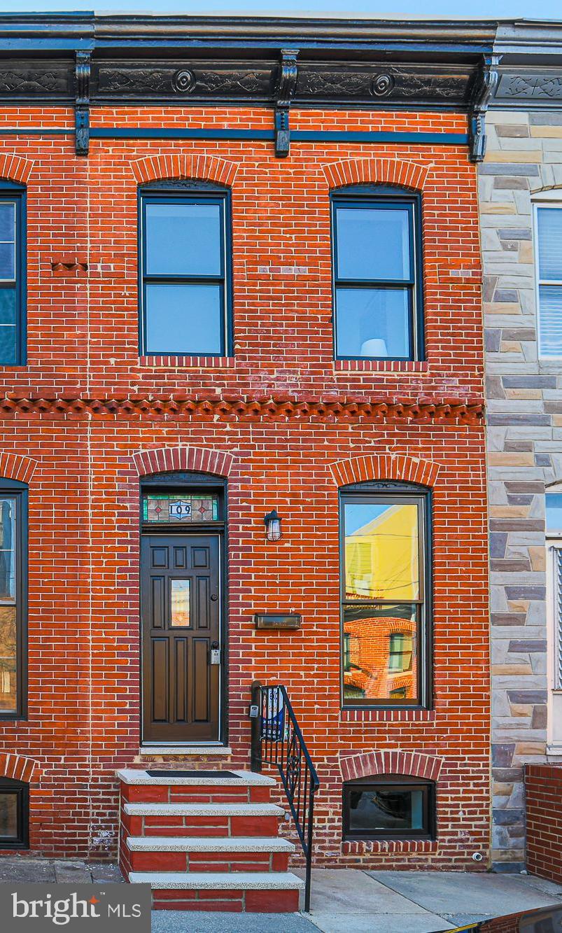 RIVERSIDE - Residential