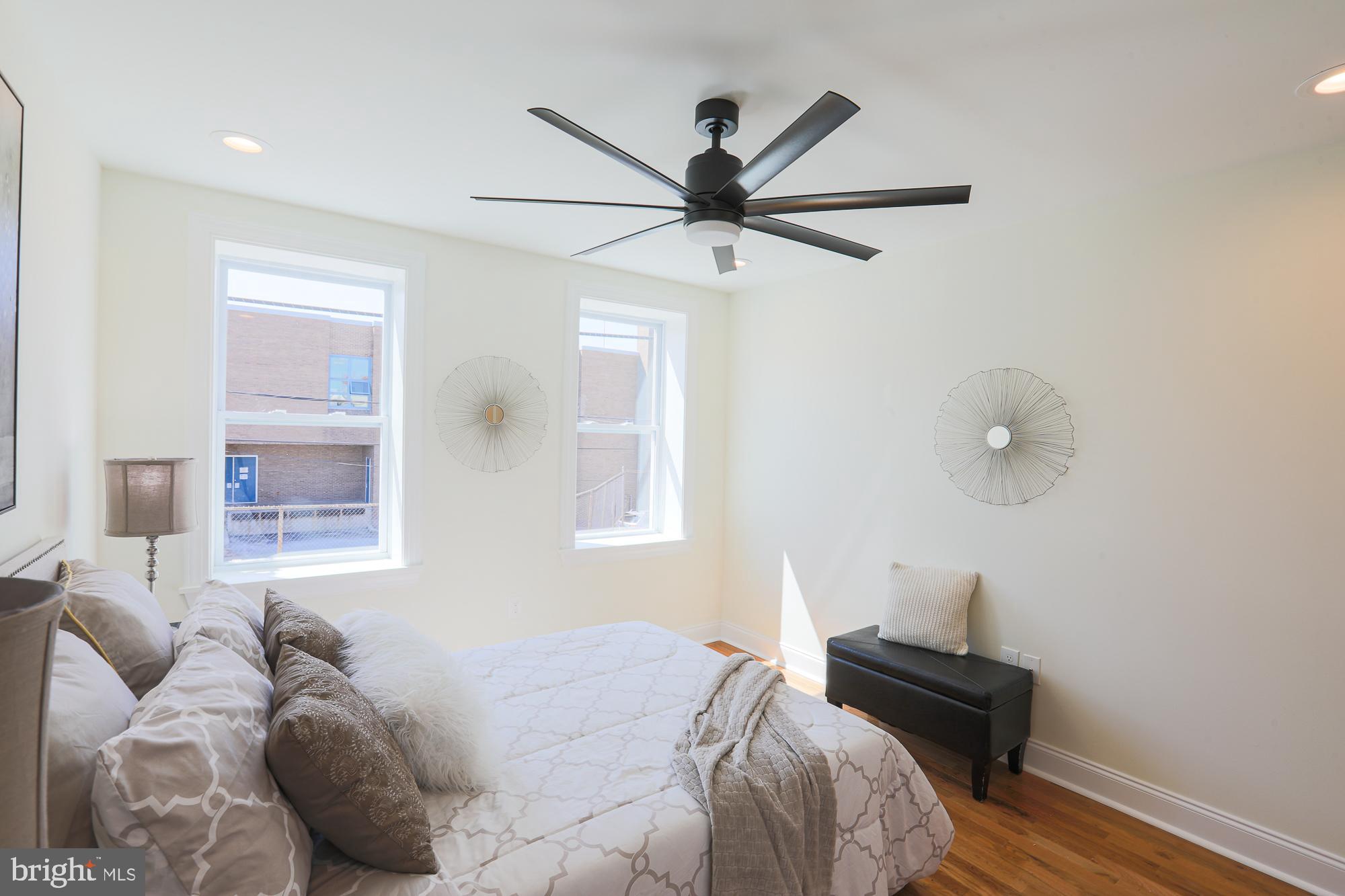 RIVERSIDE - Residential