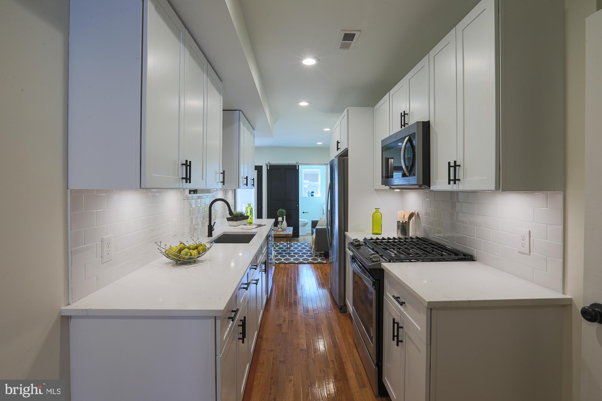 RIVERSIDE - Residential