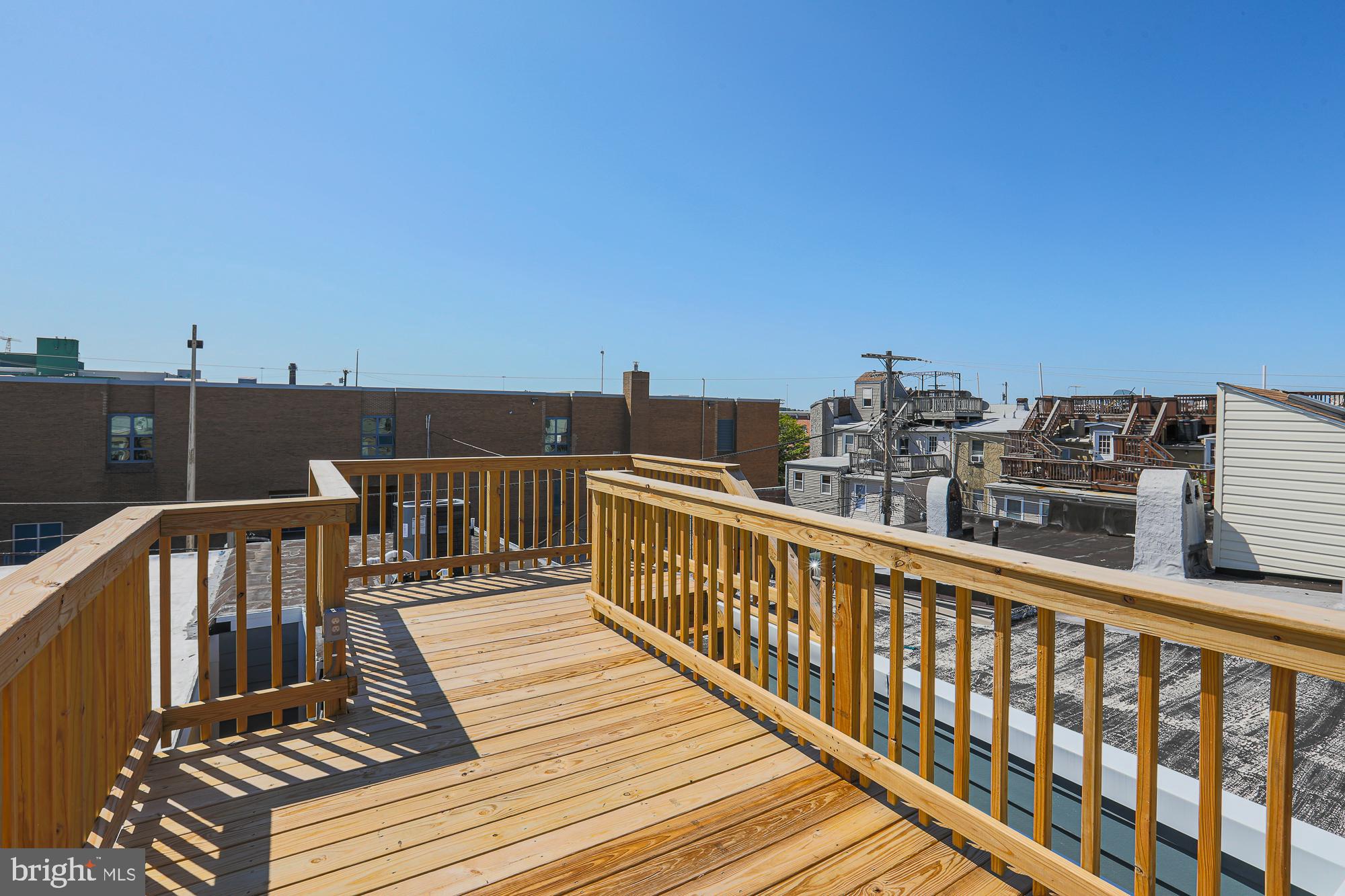 RIVERSIDE - Residential