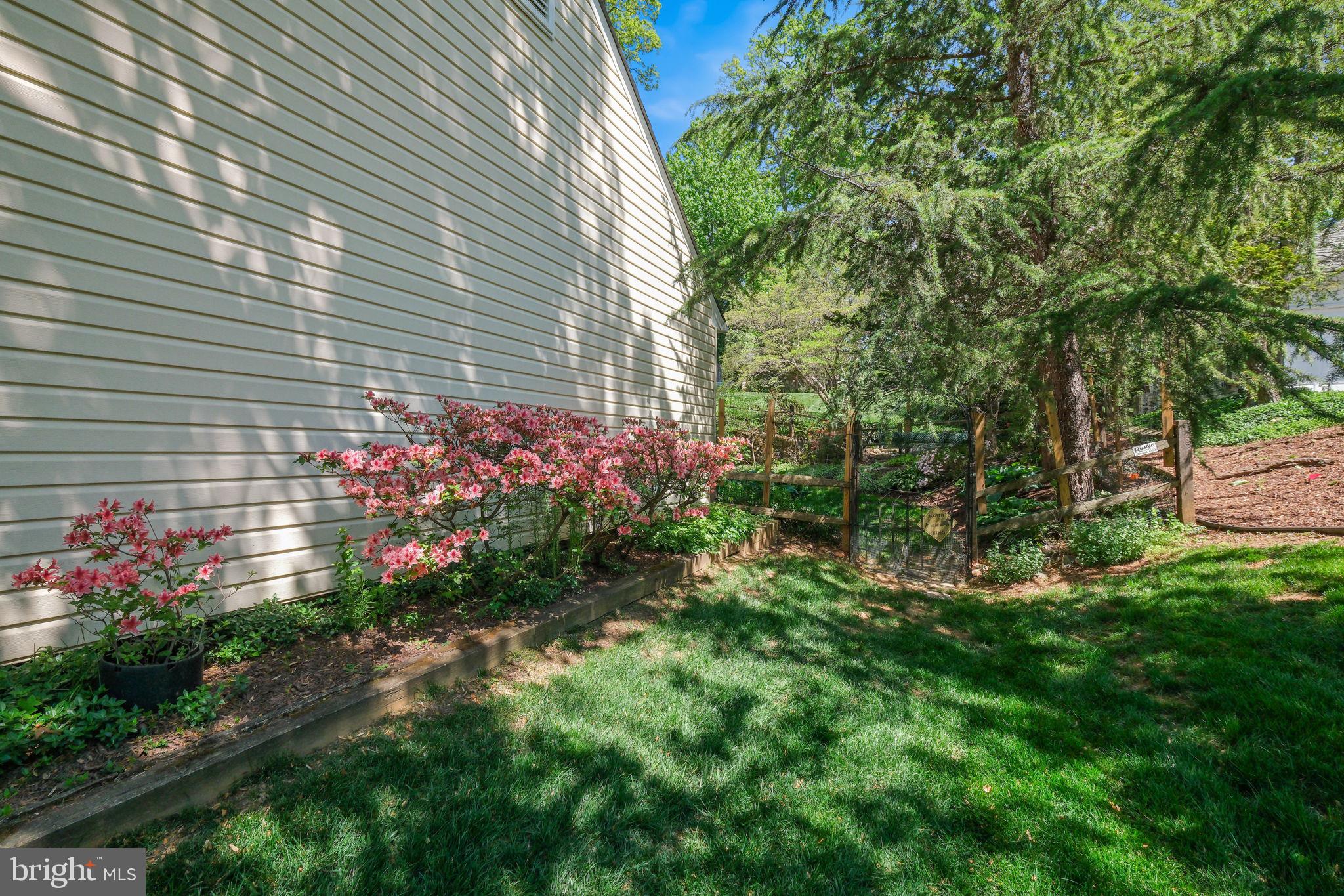 TIMBERLAWN - Residential
