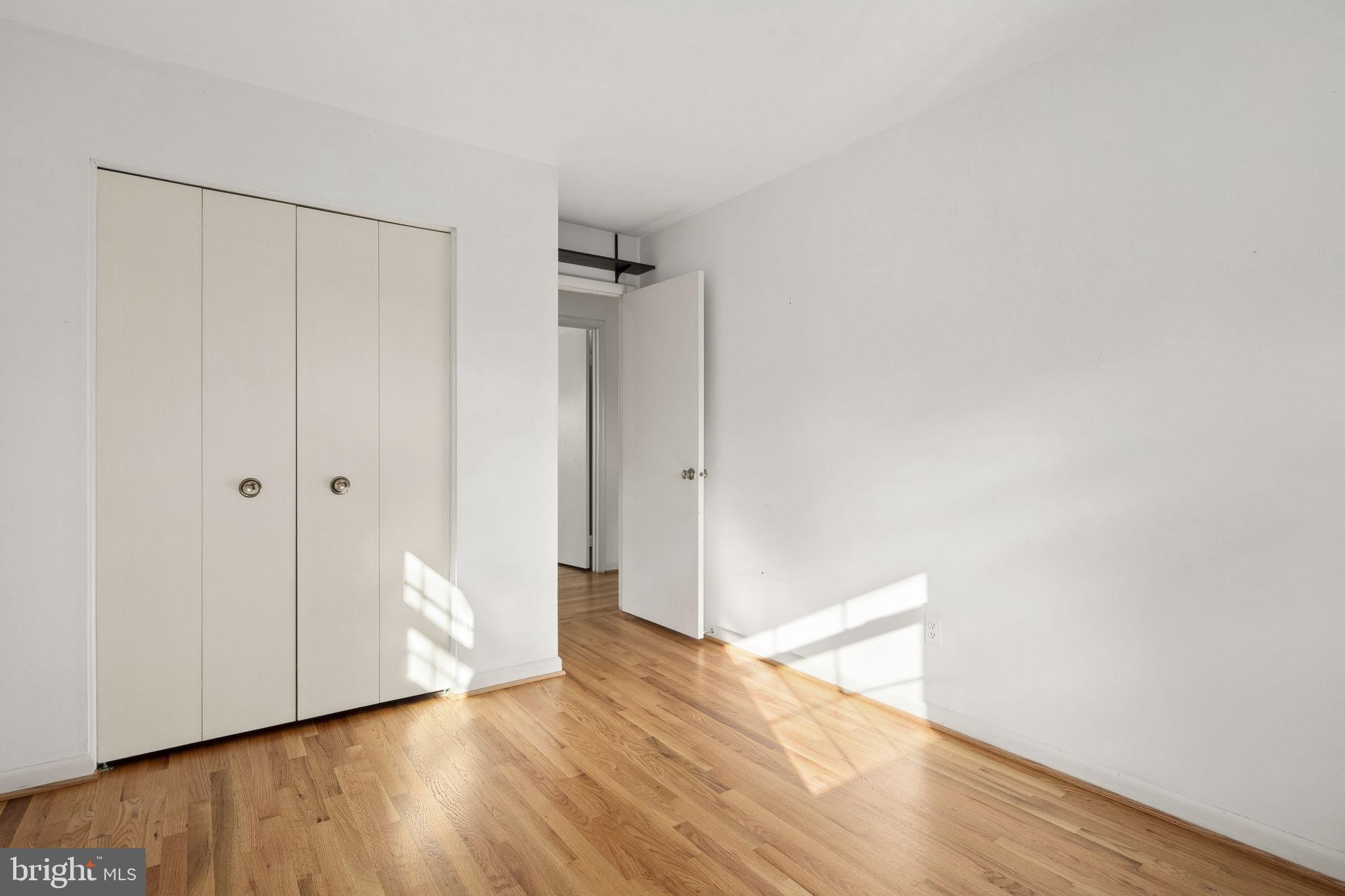 RIVERSIDE ESTATES - Residential