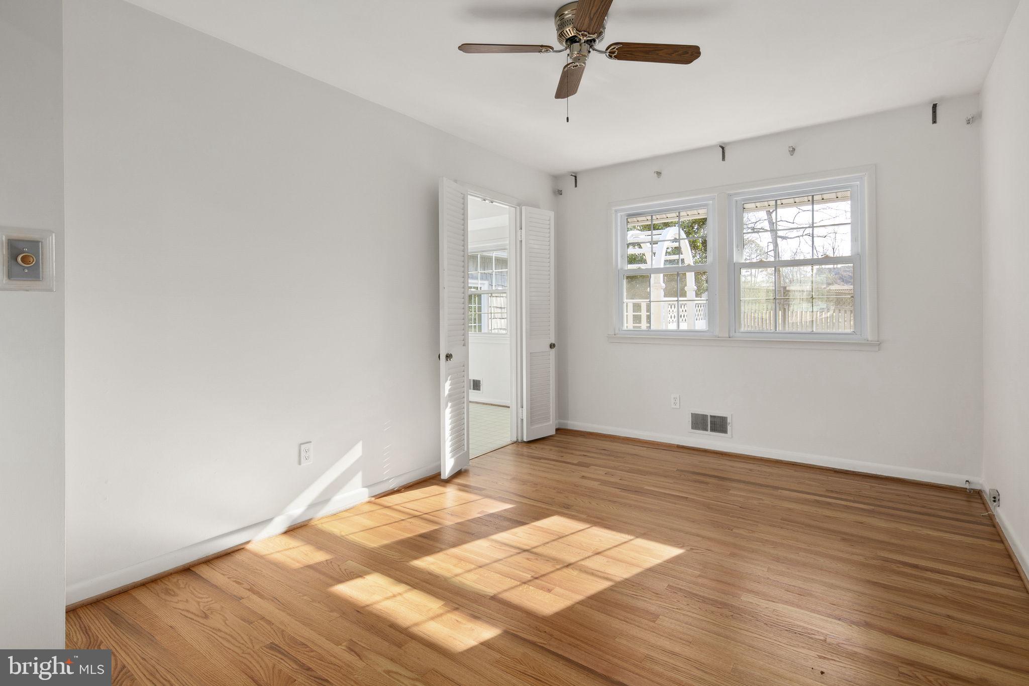 RIVERSIDE ESTATES - Residential