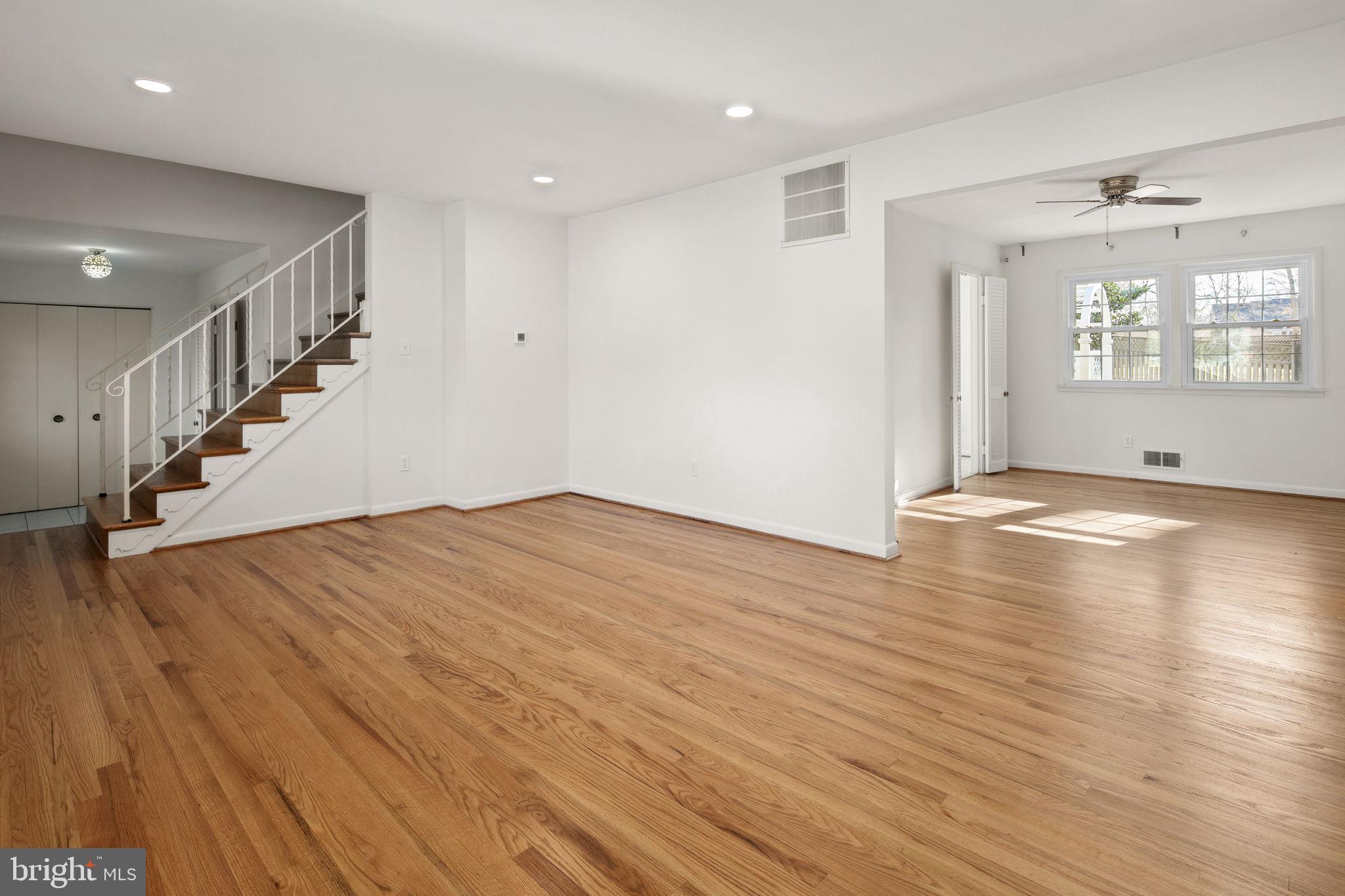 RIVERSIDE ESTATES - Residential