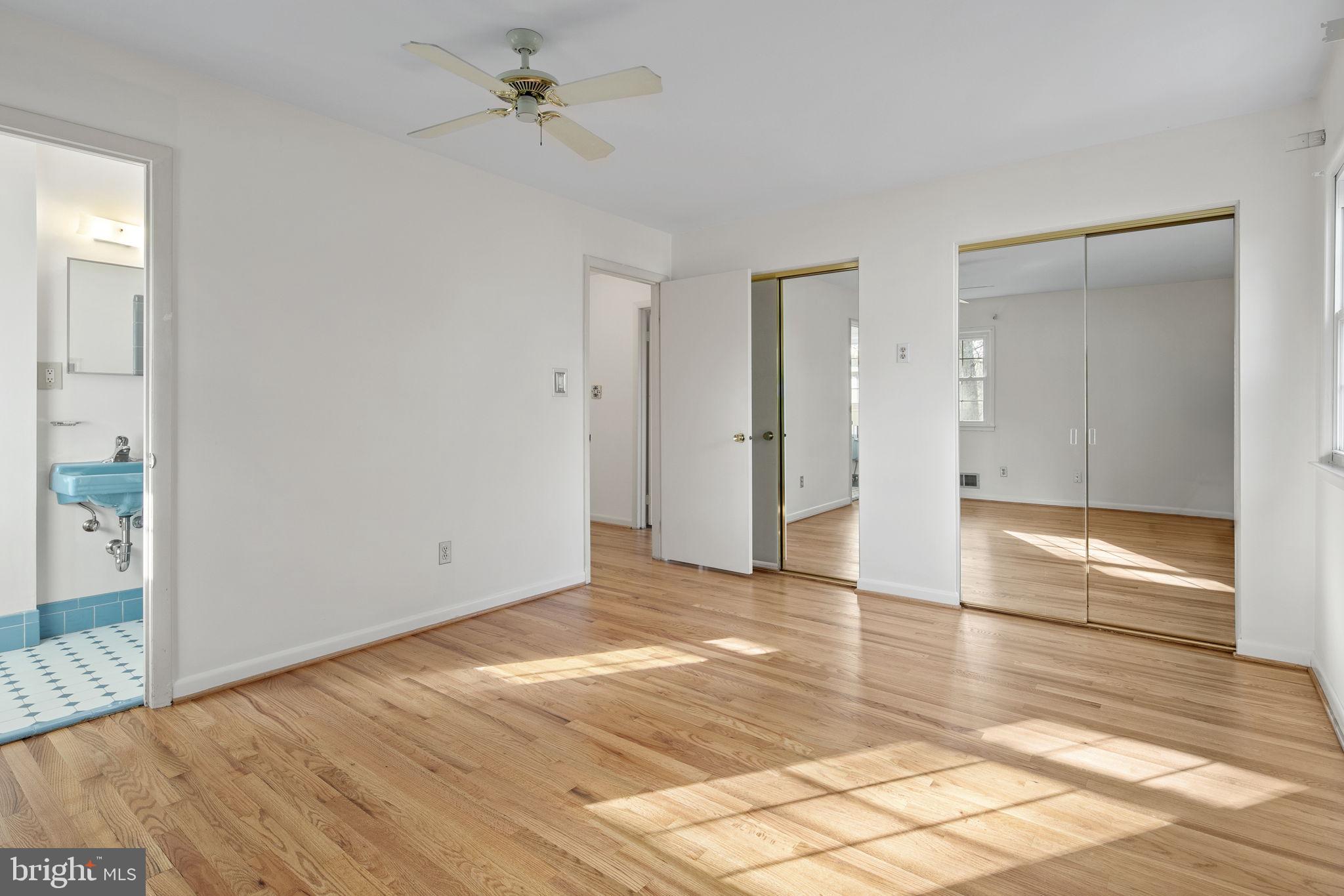 RIVERSIDE ESTATES - Residential