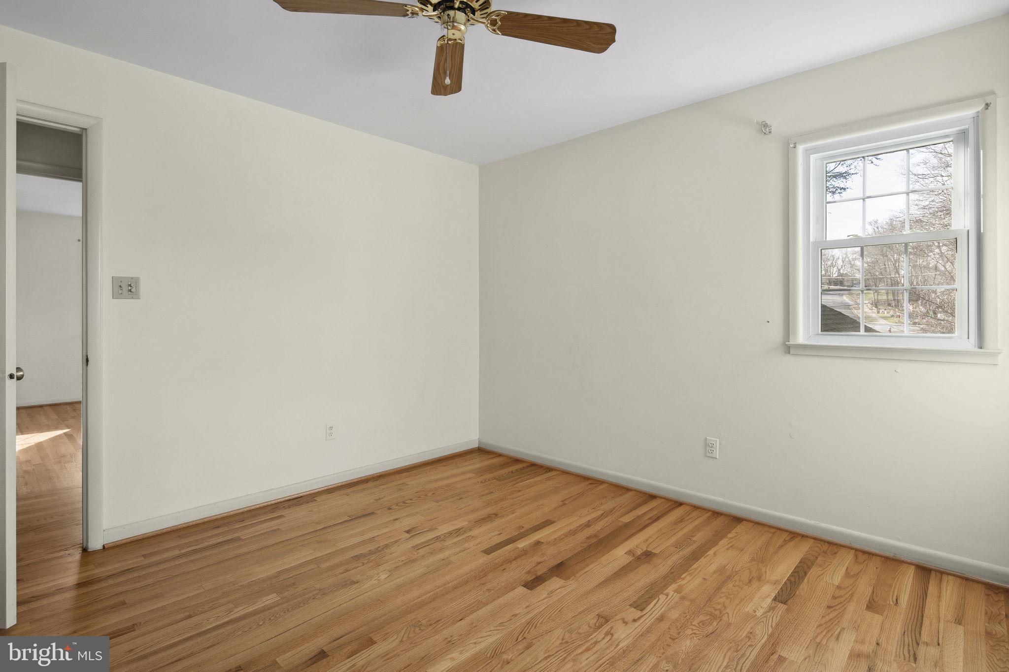 RIVERSIDE ESTATES - Residential