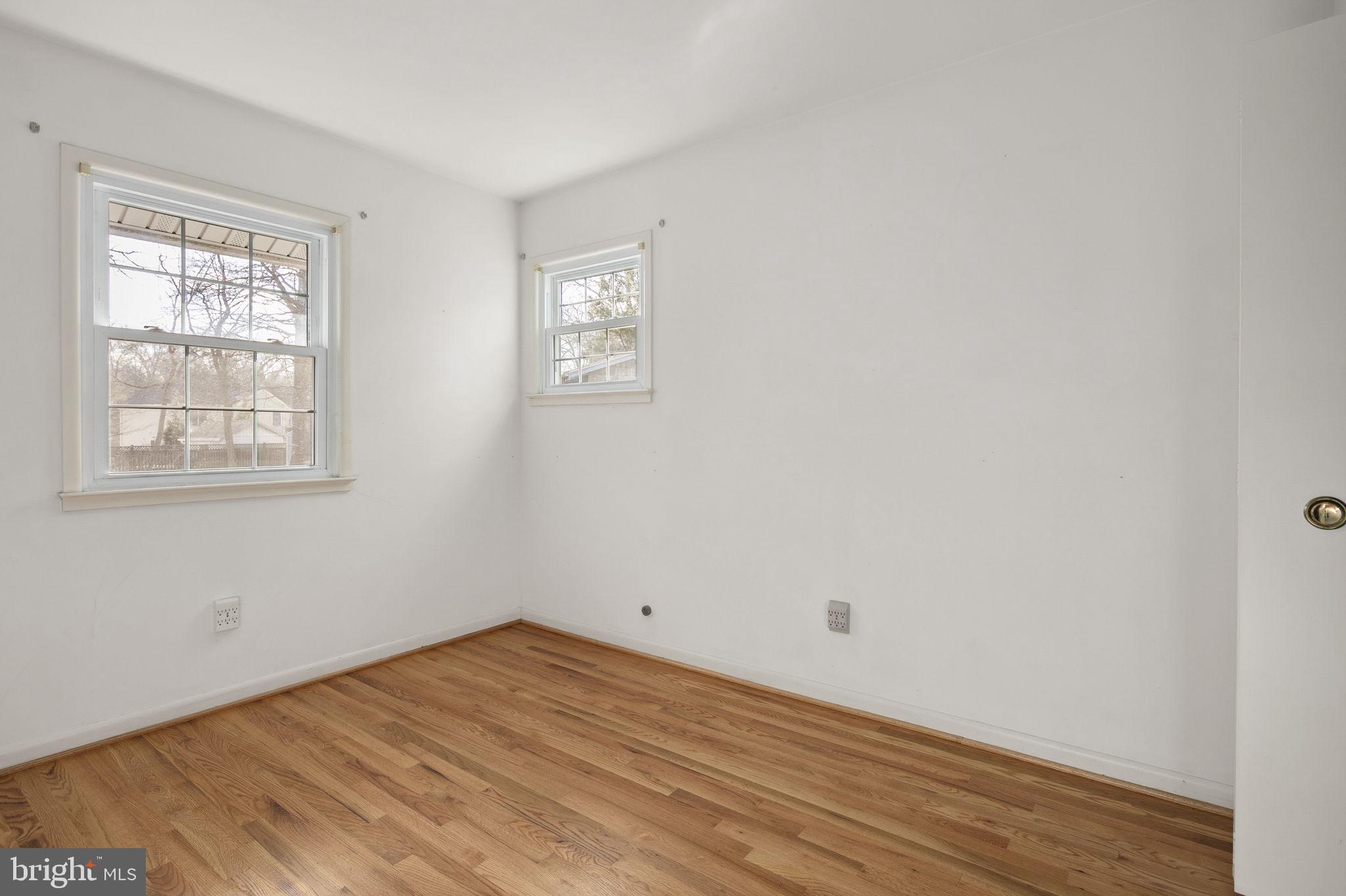 RIVERSIDE ESTATES - Residential