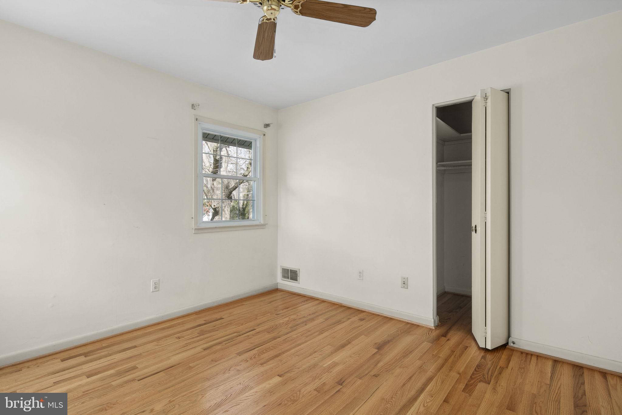 RIVERSIDE ESTATES - Residential