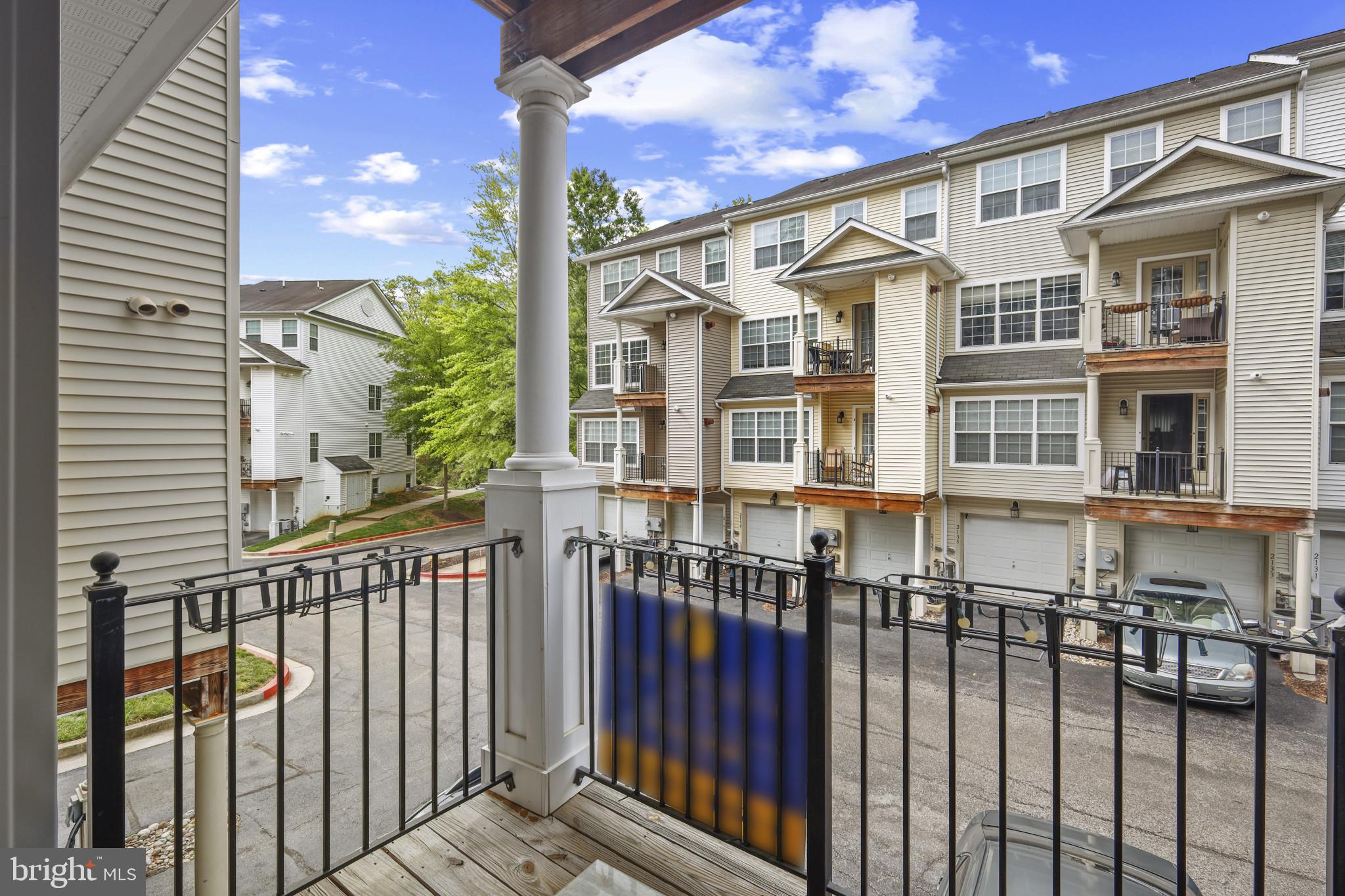 CREEKSIDE COVE - Residential